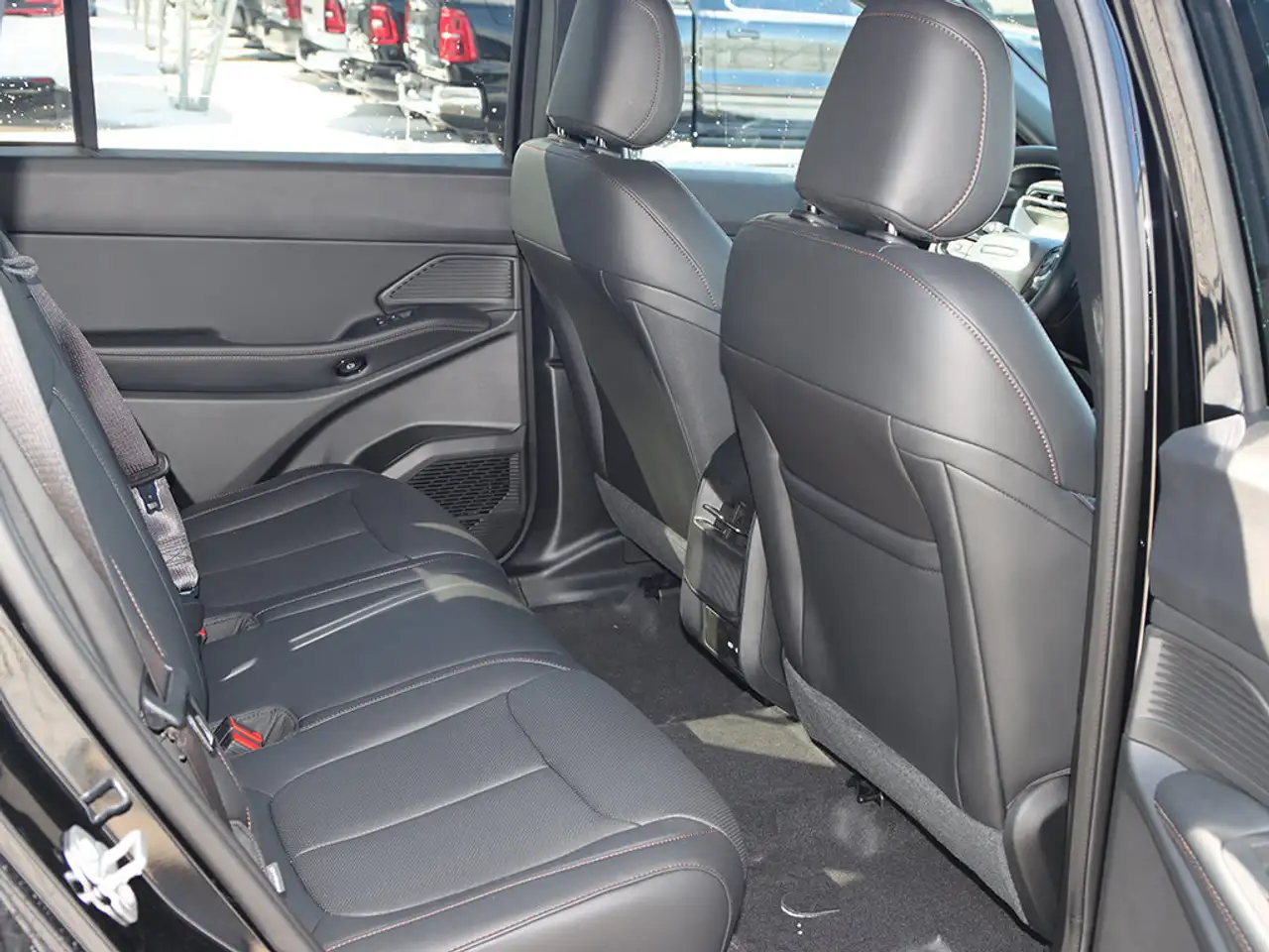 Jeep Cherokee снимка Jeep Cherokee
