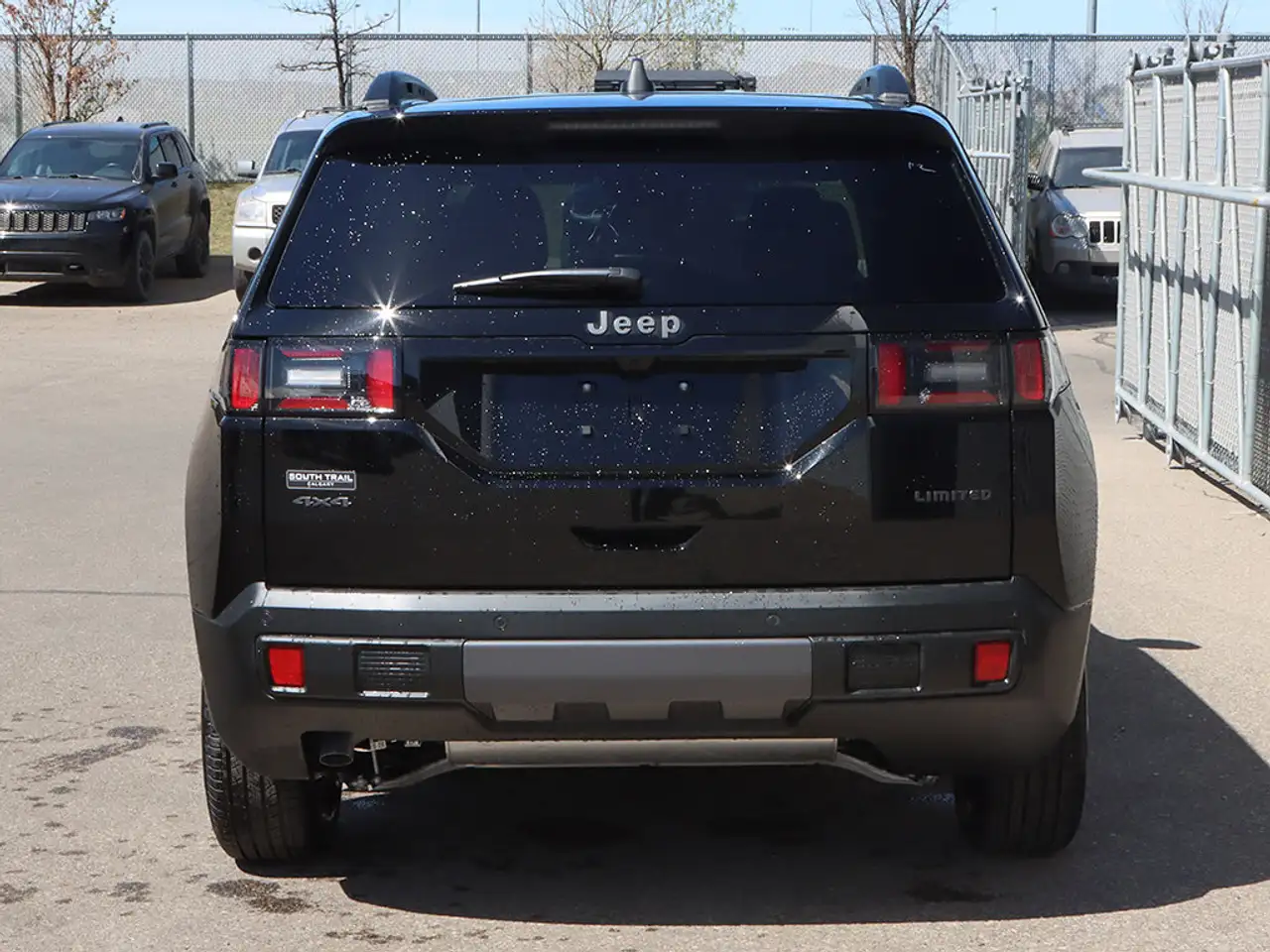 Jeep Cherokee снимка Jeep Cherokee