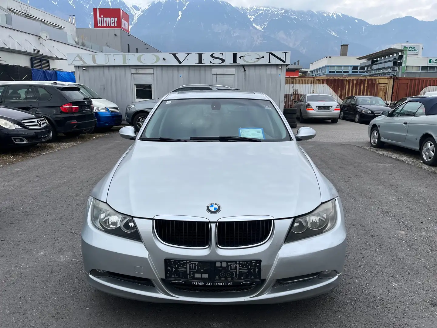 BMW 320 320d DPF Touring EXPORT Zilver - 1