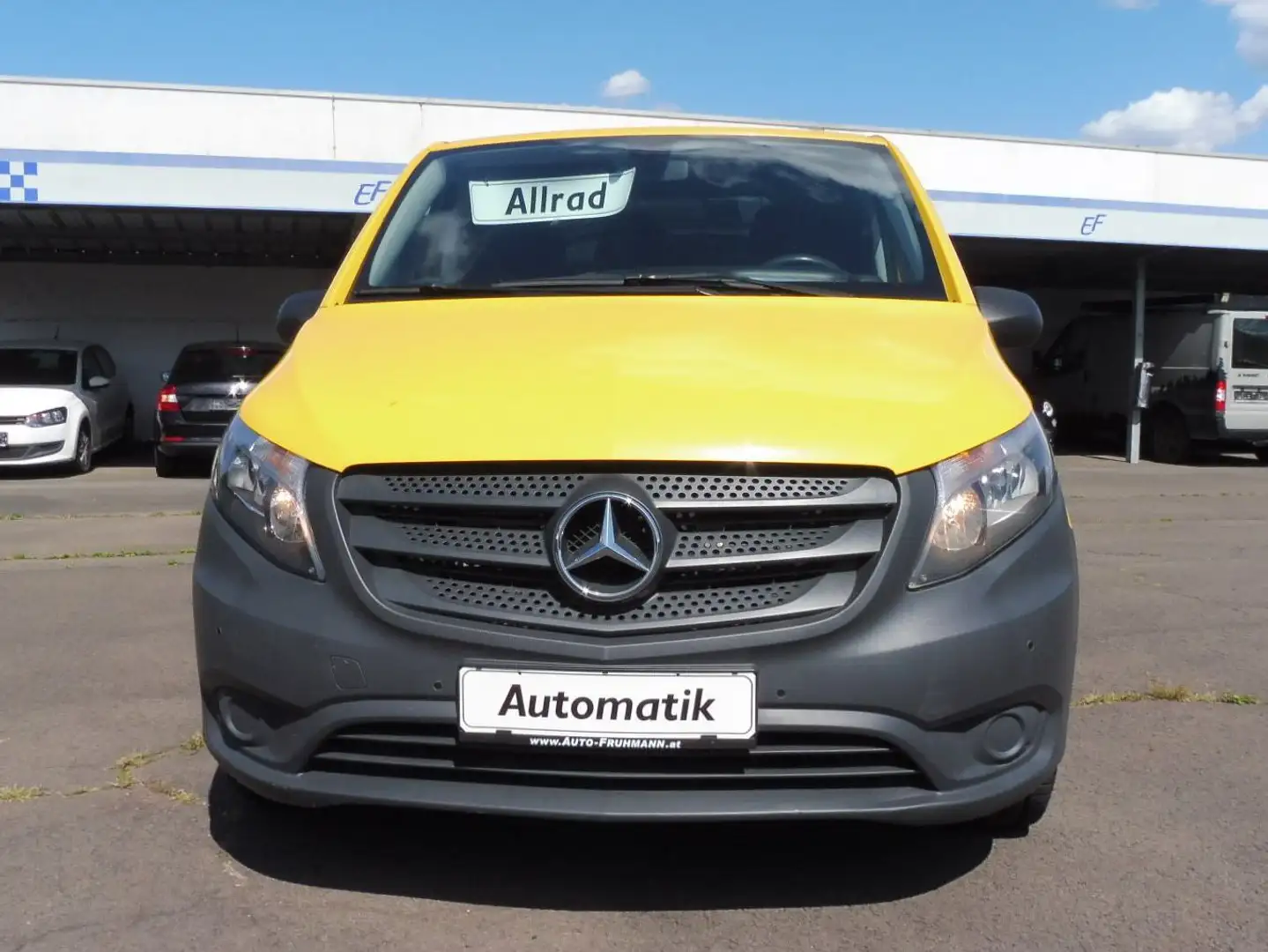 Mercedes-Benz Vito 116 BlueTec 4x4 lang Gelb - 2