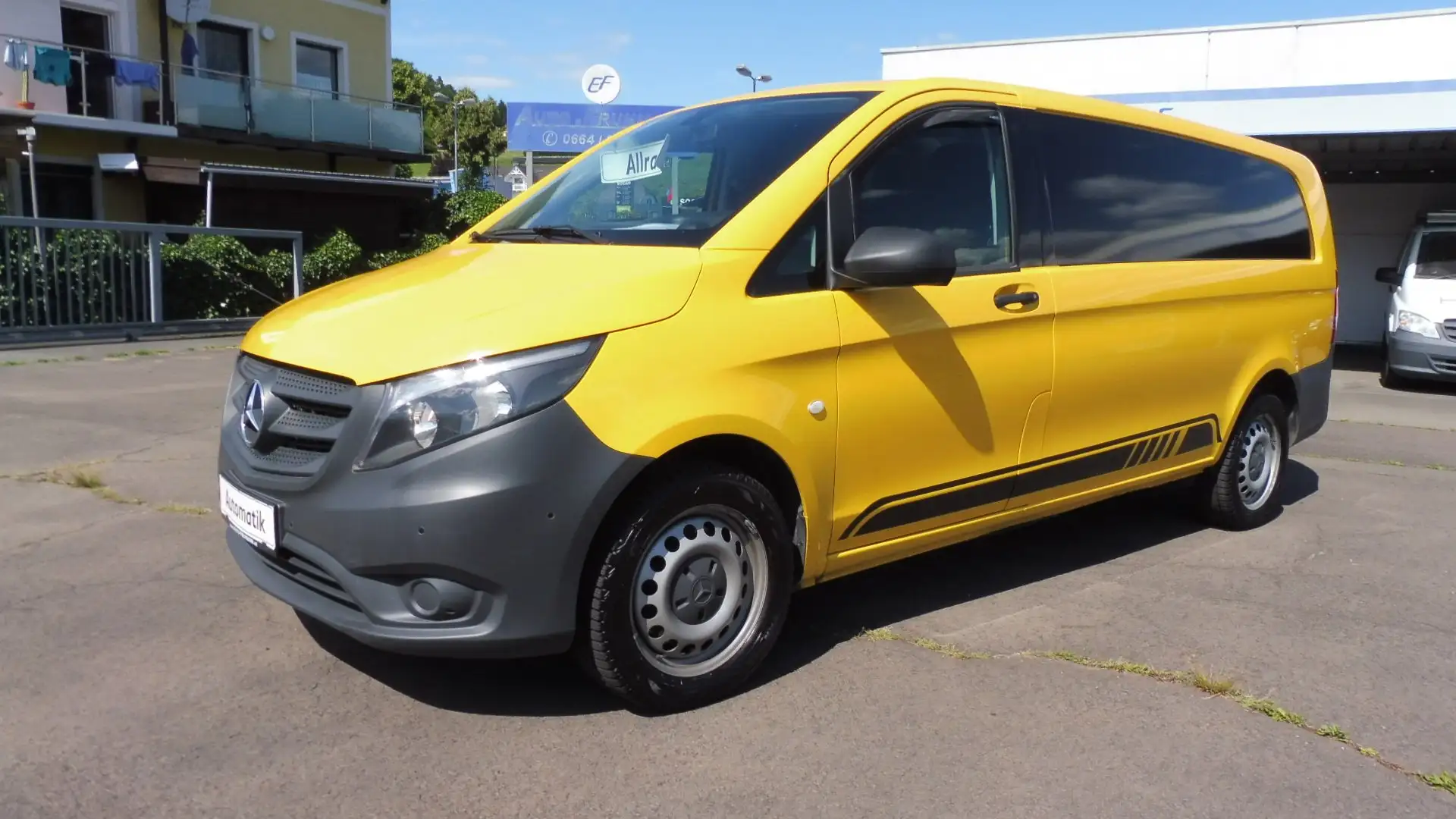 Mercedes-Benz Vito 116 BlueTec 4x4 lang Gelb - 1