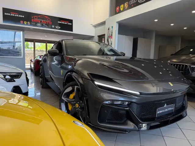 Ferrari Purosangue Ferrari Purosangue iva esposta pronto consegna