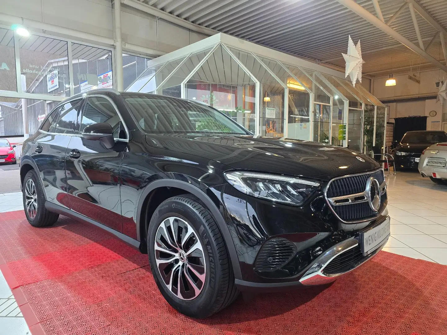 Mercedes-Benz GLC 200 Avantgarde FACELIFT+KAMERA+ACC+AHK+ Černá - 1