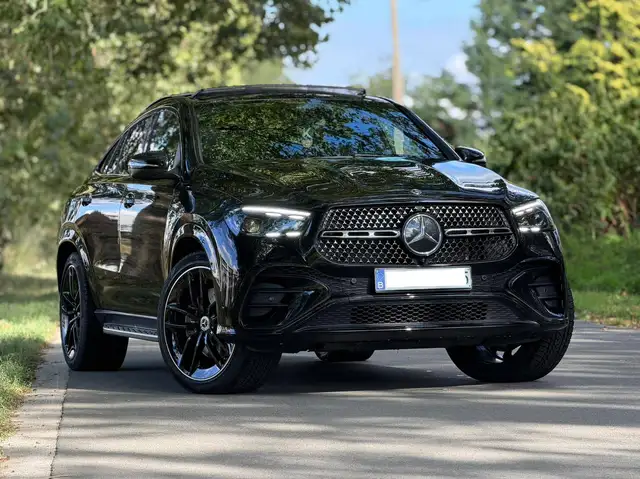 Mercedes-Benz GLE 300 d 4-Matic AMG Line - 360° - BURMESTER - Toit Pano - Alcantara