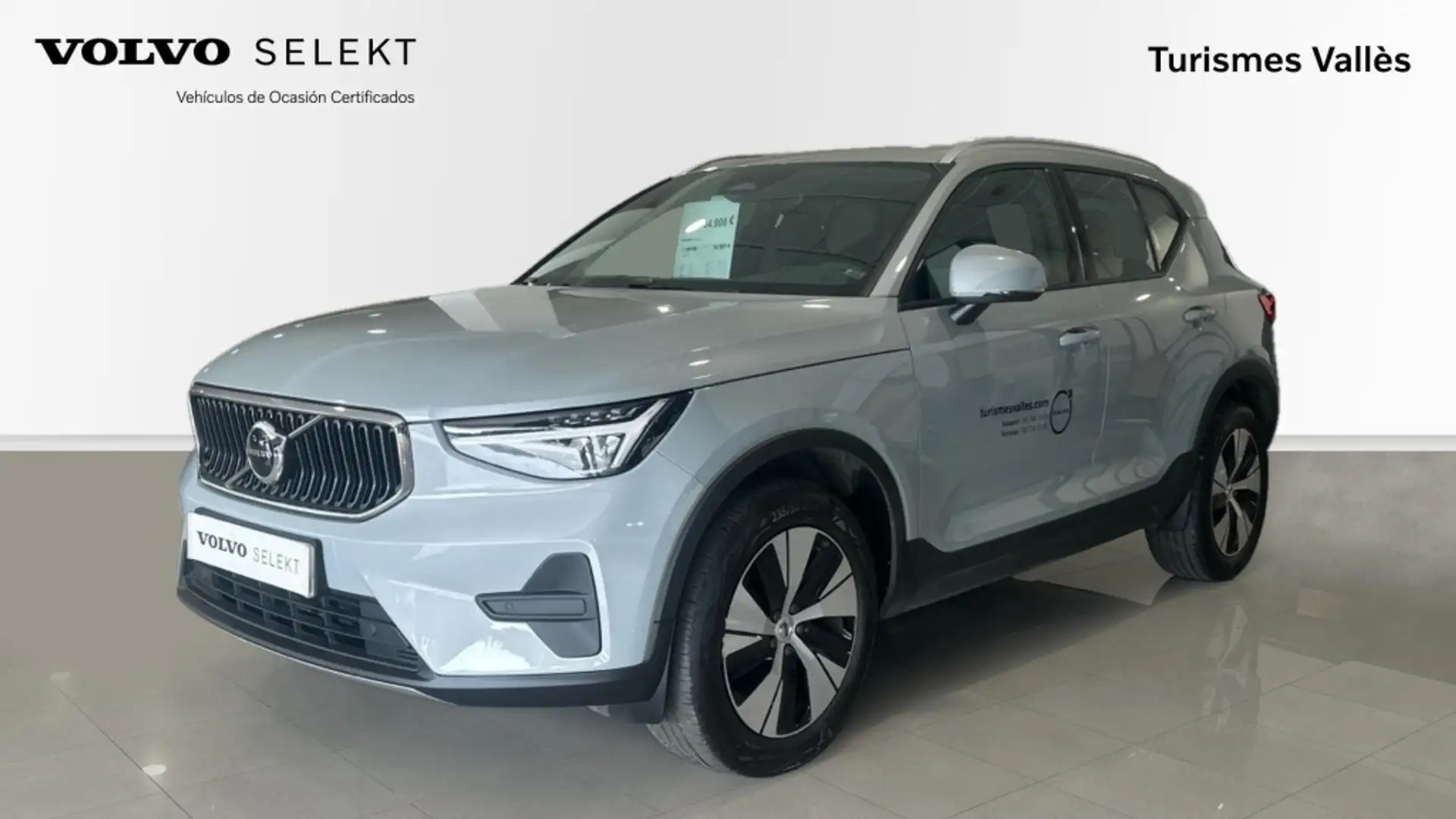 Volvo XC40 B3 Core Aut. Gris - 1