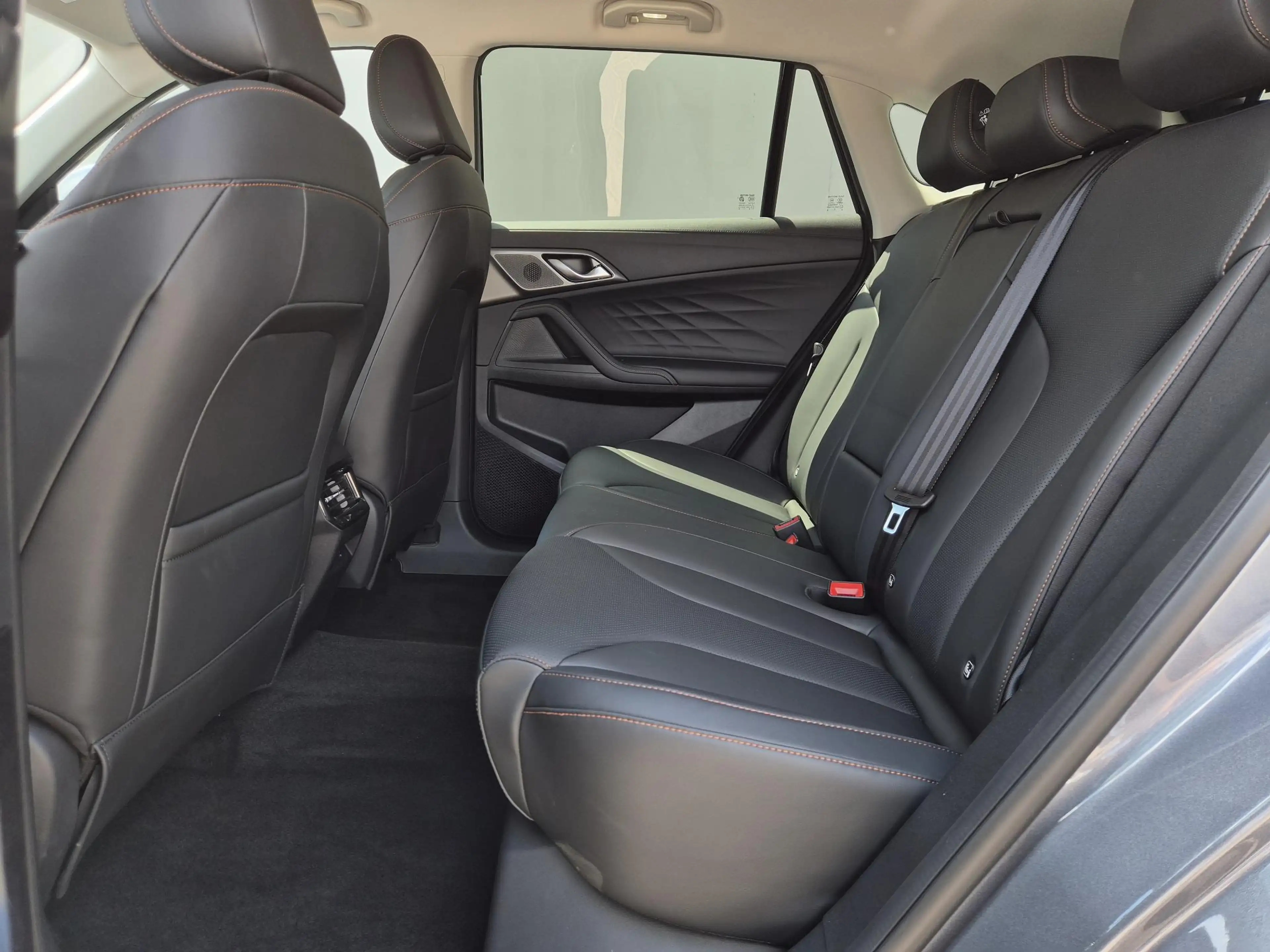 MG HS MG Hybrid+ 1.5 Luxury / Fabrieksgarantie tot 12-20 — photo 10