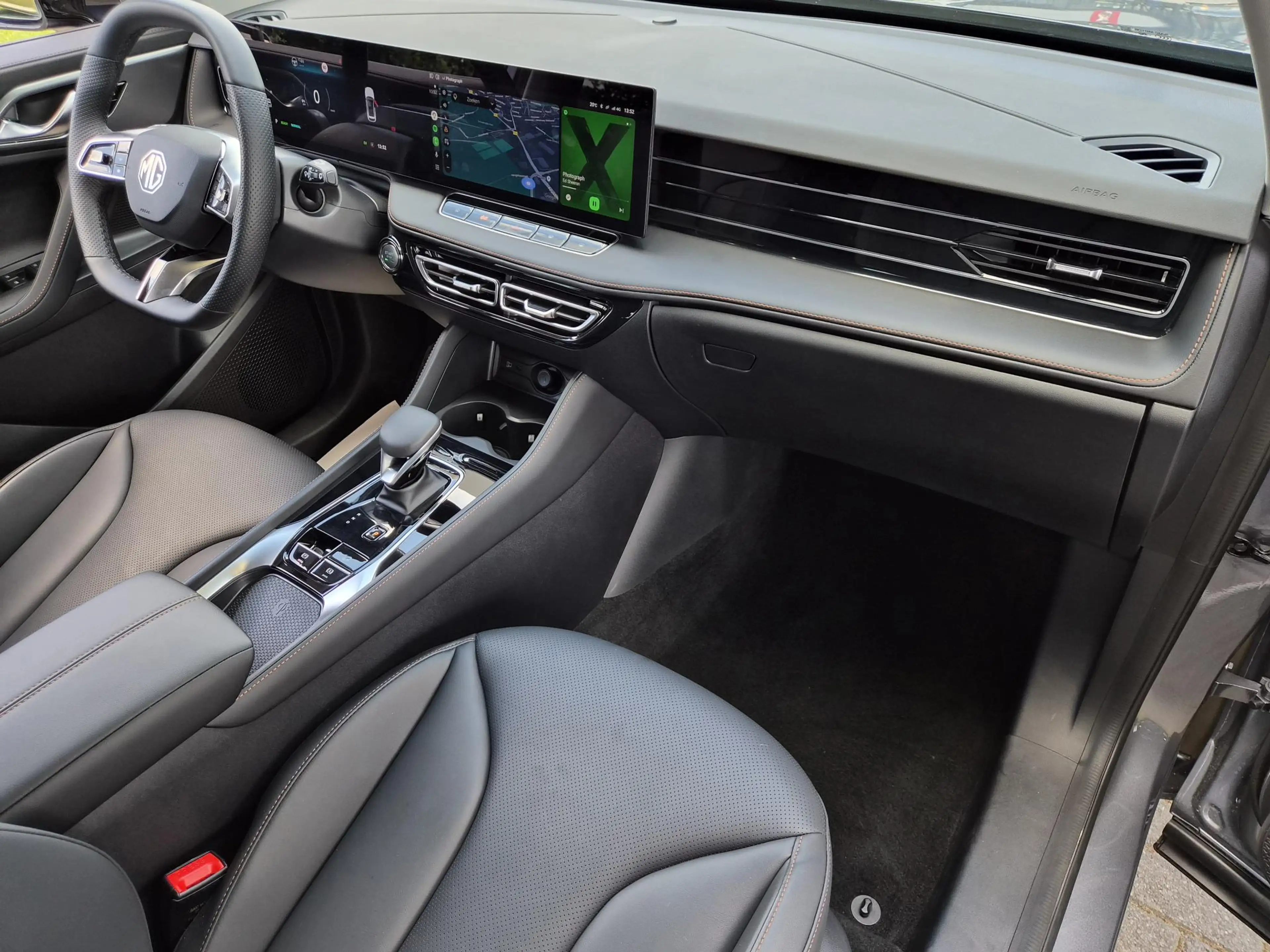 MG HS MG Hybrid+ 1.5 Luxury / Fabrieksgarantie tot 12-20 — photo 27