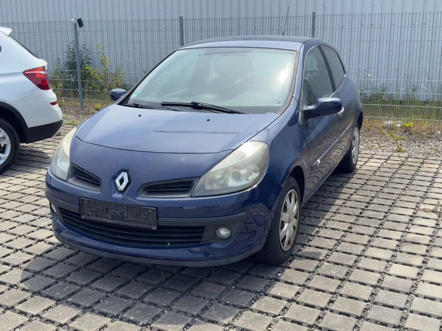 Renault Clio III Edition Dynamique Blau - 1