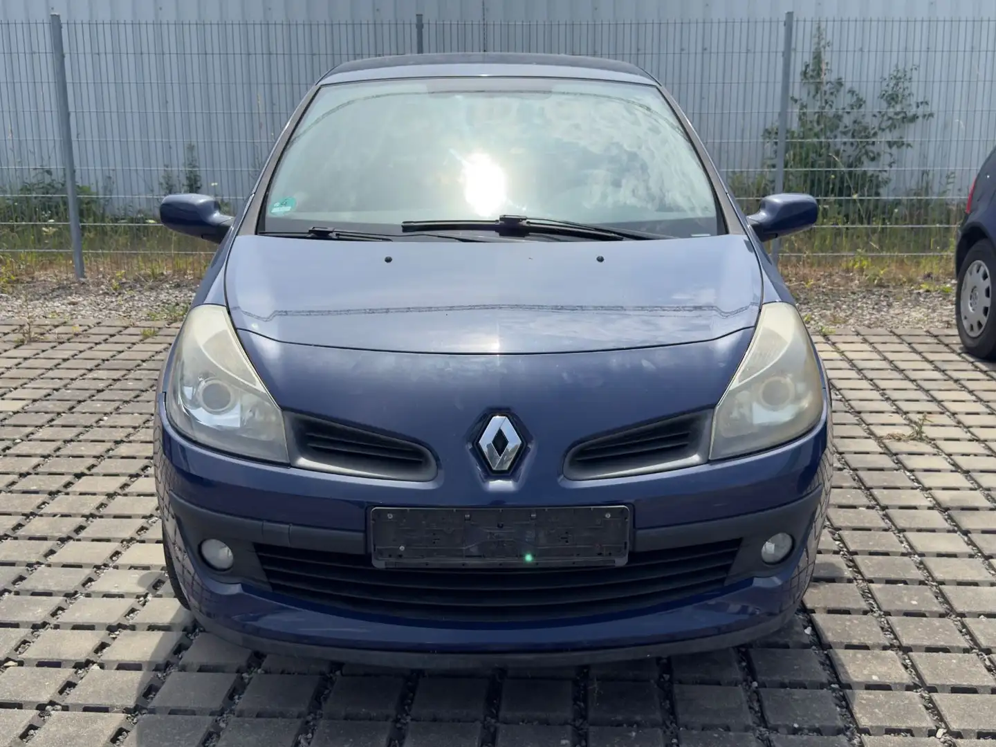 Renault Clio III Edition Dynamique Blau - 2