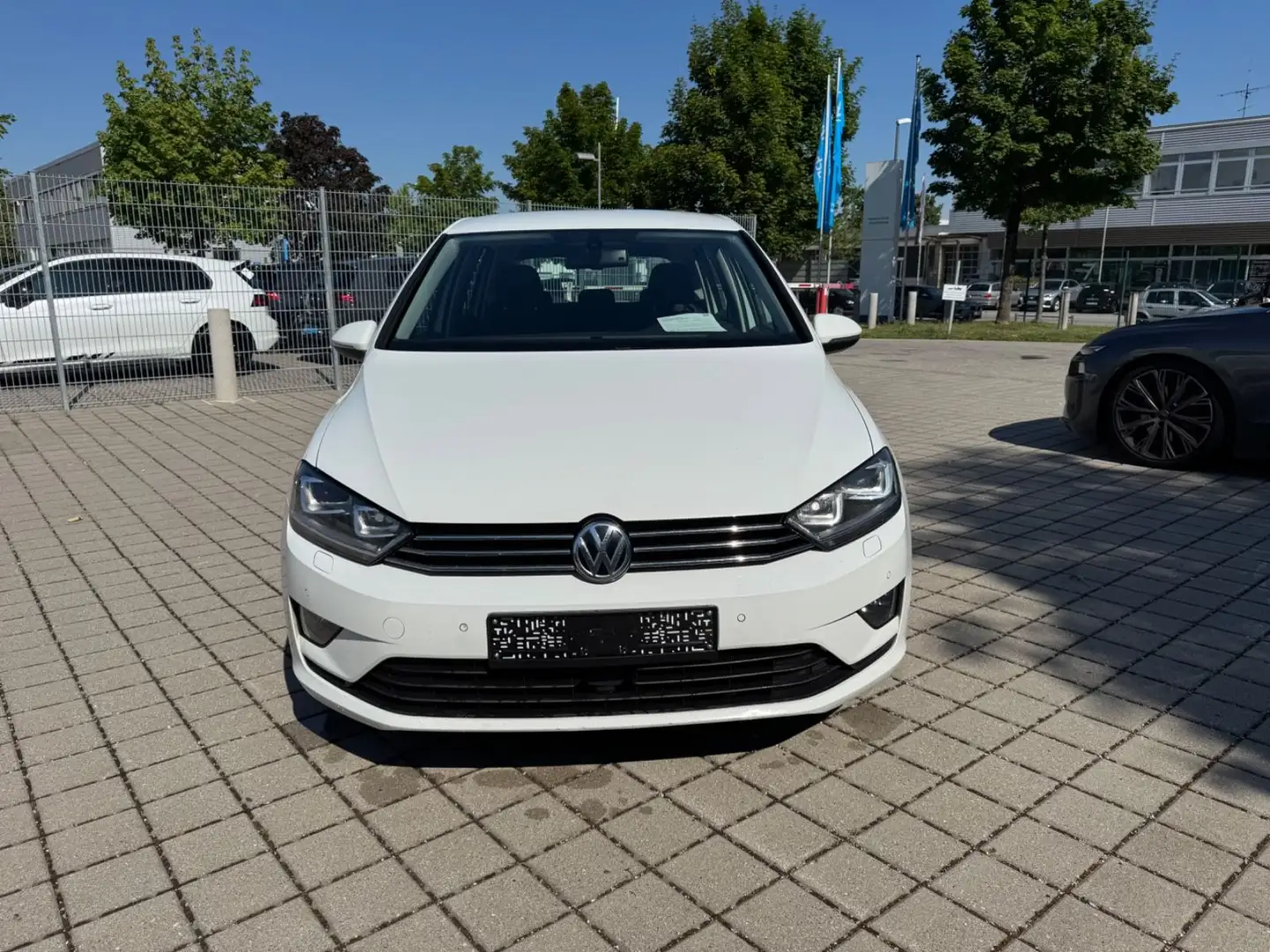 Volkswagen Golf Sportsvan 1.6 TDI Comfortline BMT/Mwst Wit - 2