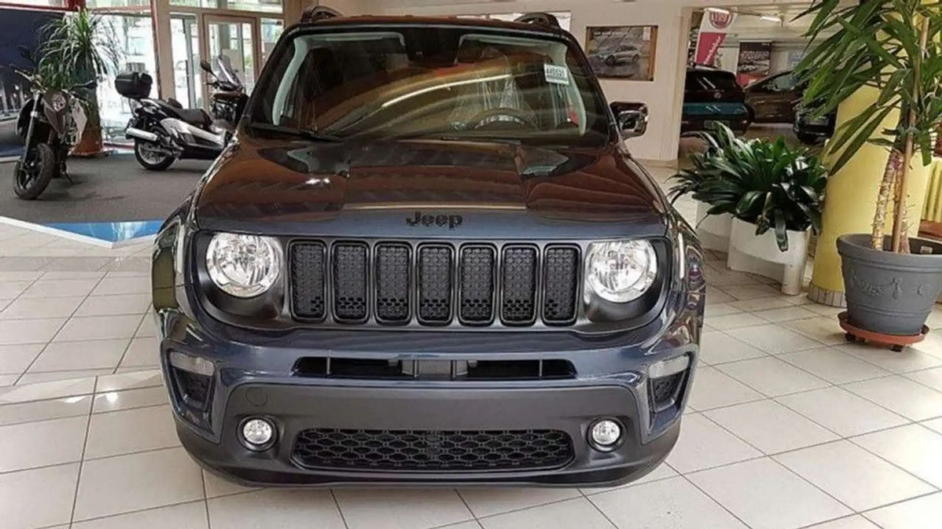 Jeep Renegade 1.5 Multiair T4 FWD DCT7 e-Hybrid Night Eagle N... Blau - 2