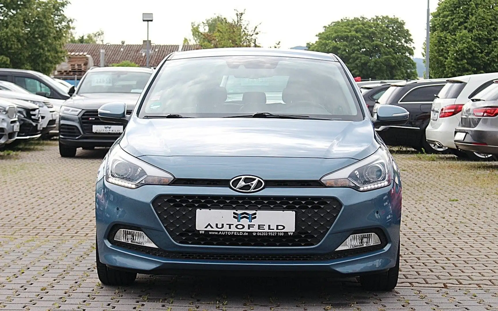 Hyundai i20 1.2 /VOLLSHEFT/BT/SZH/8FACH/PDC/1.HAND/ Blau - 2