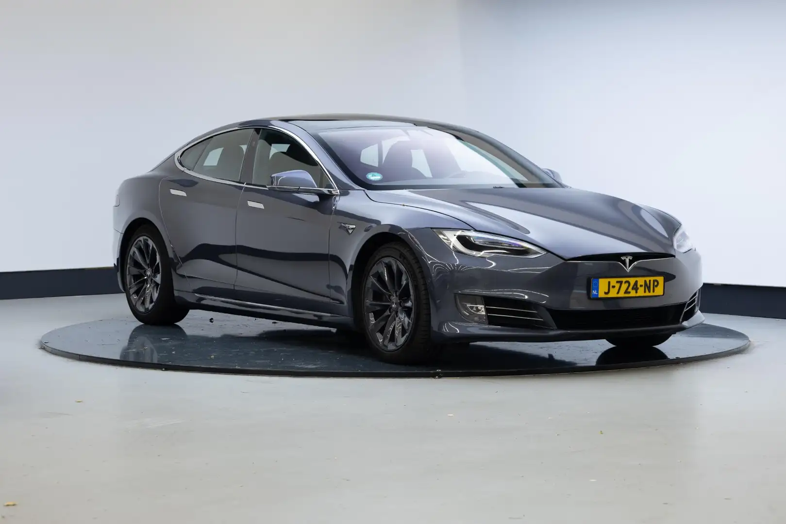 Tesla Model S Long Range NL Auto Grijs - 1
