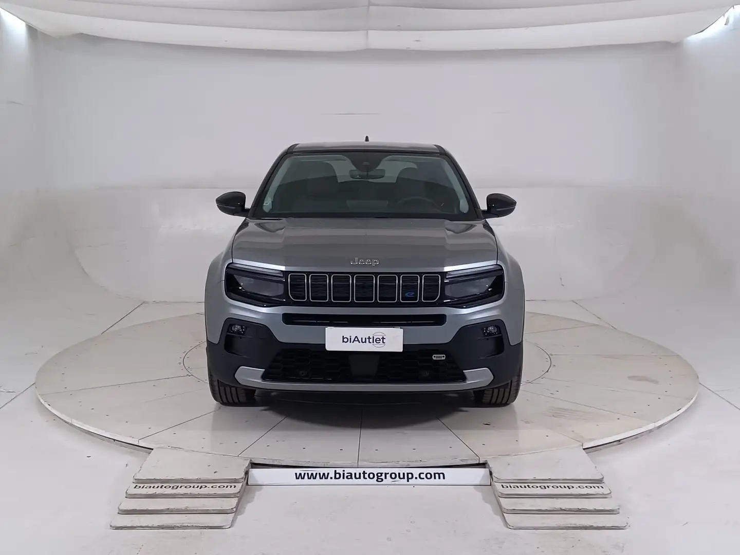 Jeep Avenger full-electric 1st Edition fwd 156cv auto Grigio - 2