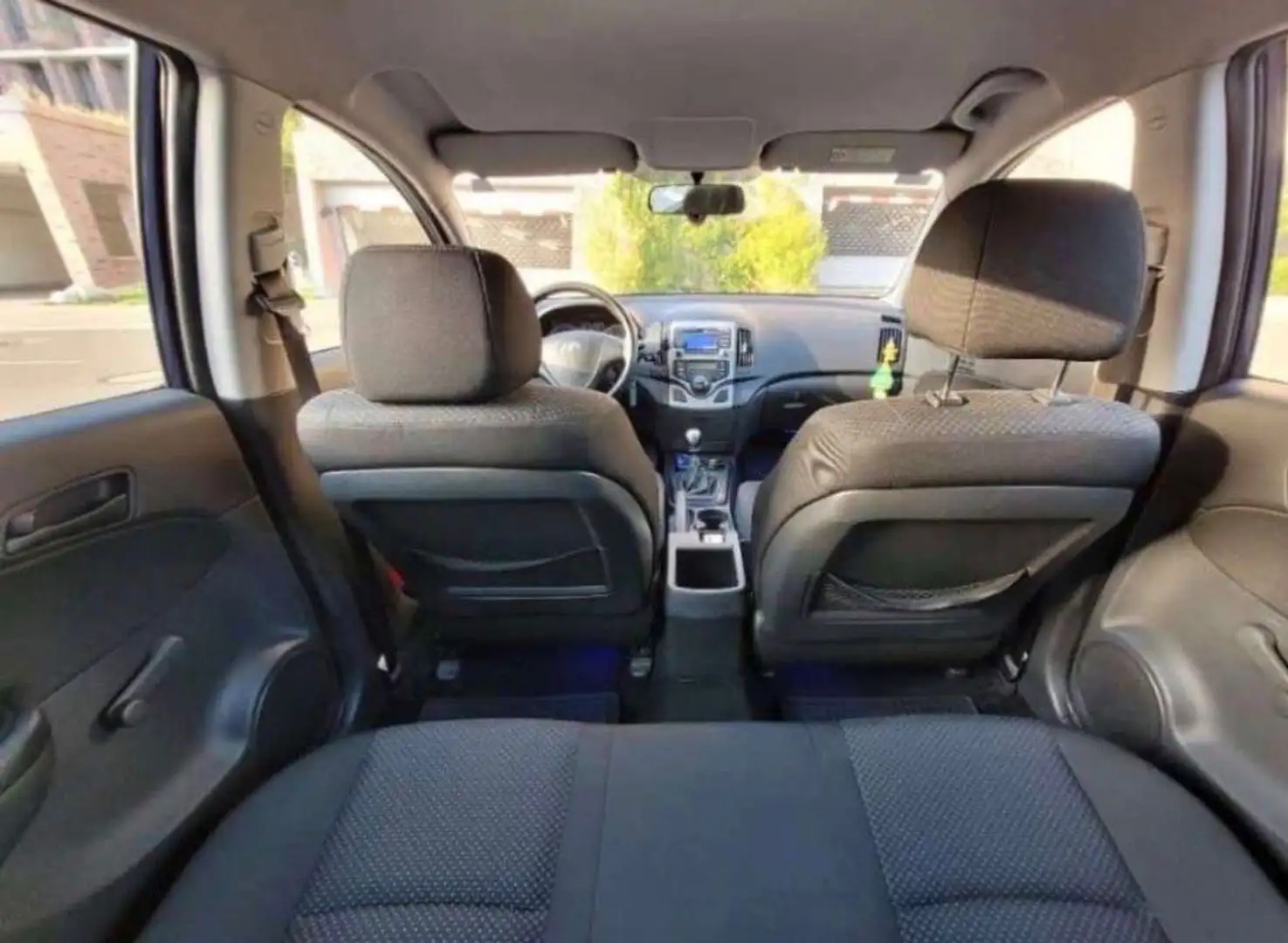 Hyundai i30 CW 1,4 CVVT ISG Europe - 1