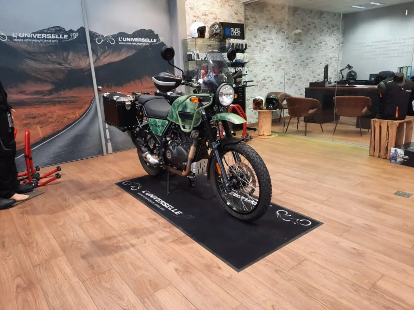 Royal Enfield Himalayan GREEN PIN Groen - 2