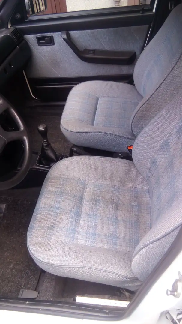 Fiat Uno Uno 5p 1.1 ie S cat. Bílá - 2