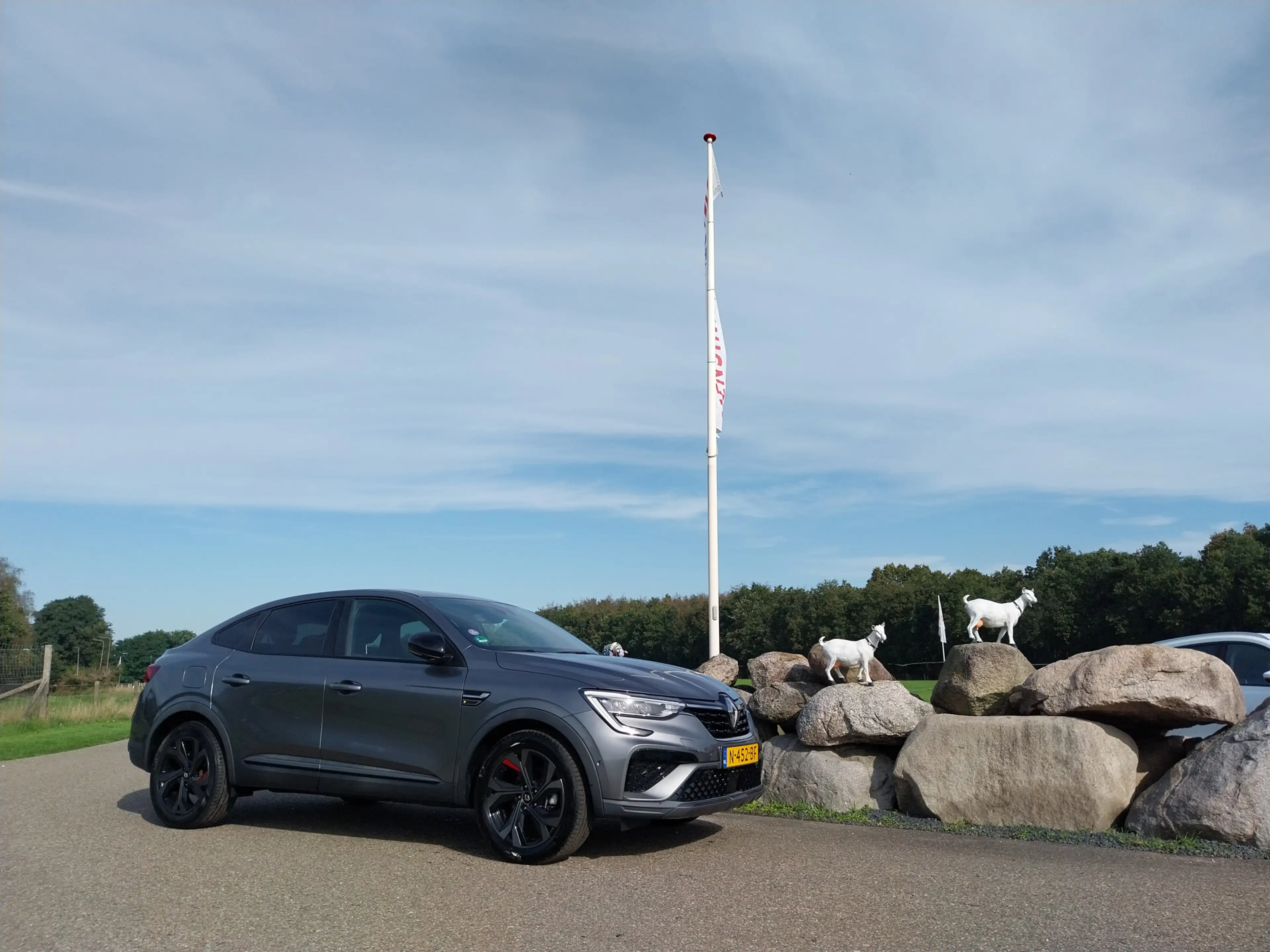 Renault Arkana 1.6 E-Tech Hybrid 145 R.S. Line 1e EIGENAAR TREKHA — photo 6