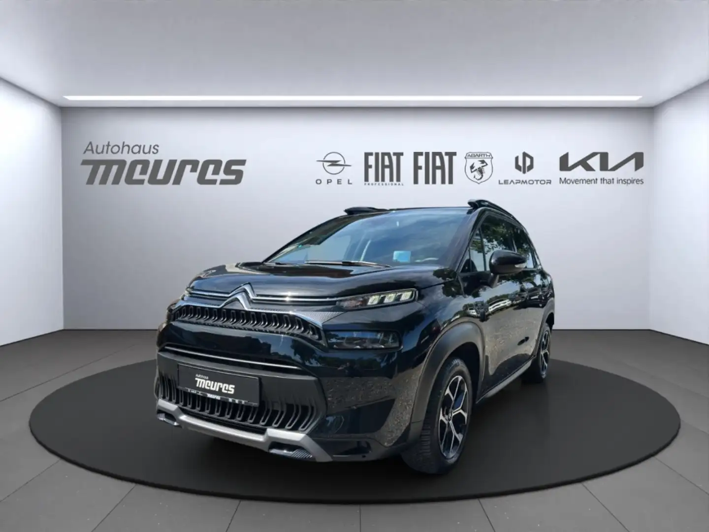 Citroen C3 Aircross 1.2 PureTech Navi Klimaautom USB Keyless BT HUD Zwart - 1