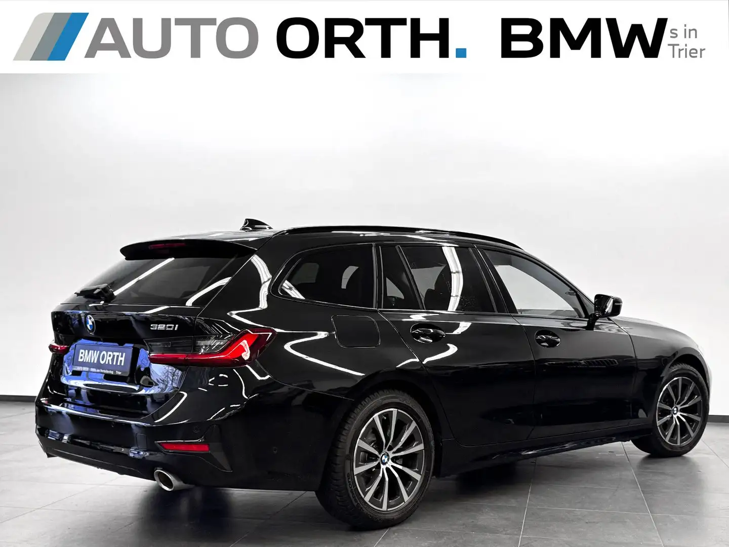 BMW 320 i Touring AUT. SPORT-LINE LC-PROF KAMERA AHK Noir - 2