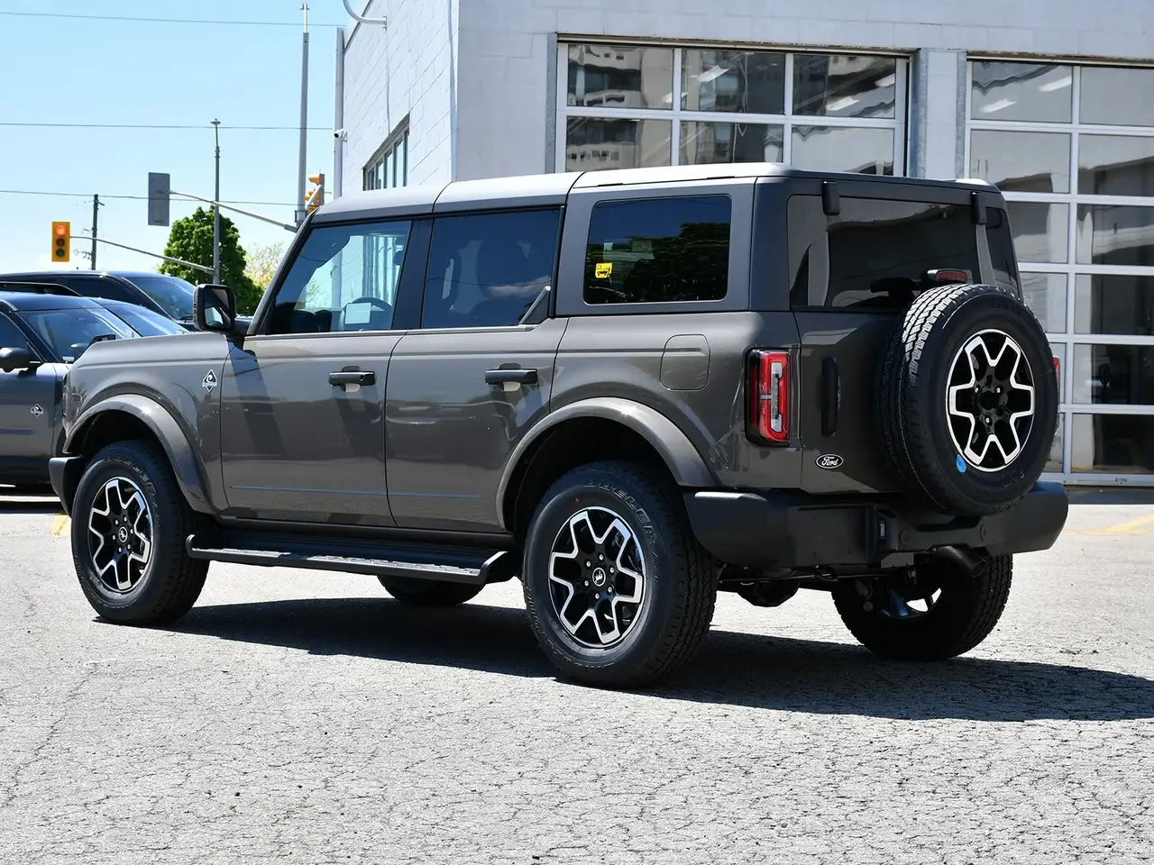 Ford Bronco снимка Ford Bronco