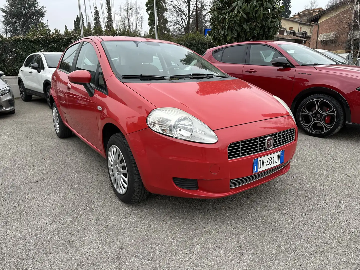 Fiat Grande Punto Grande Punto 1.4 5 porte Active Natural Power Rood - 2