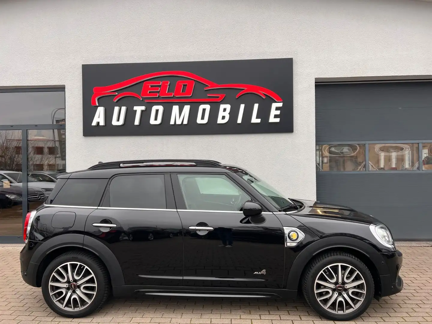MINI Cooper Countryman COOPER SE Countryman Cooper SE All4*John Cooper* Schwarz - 2