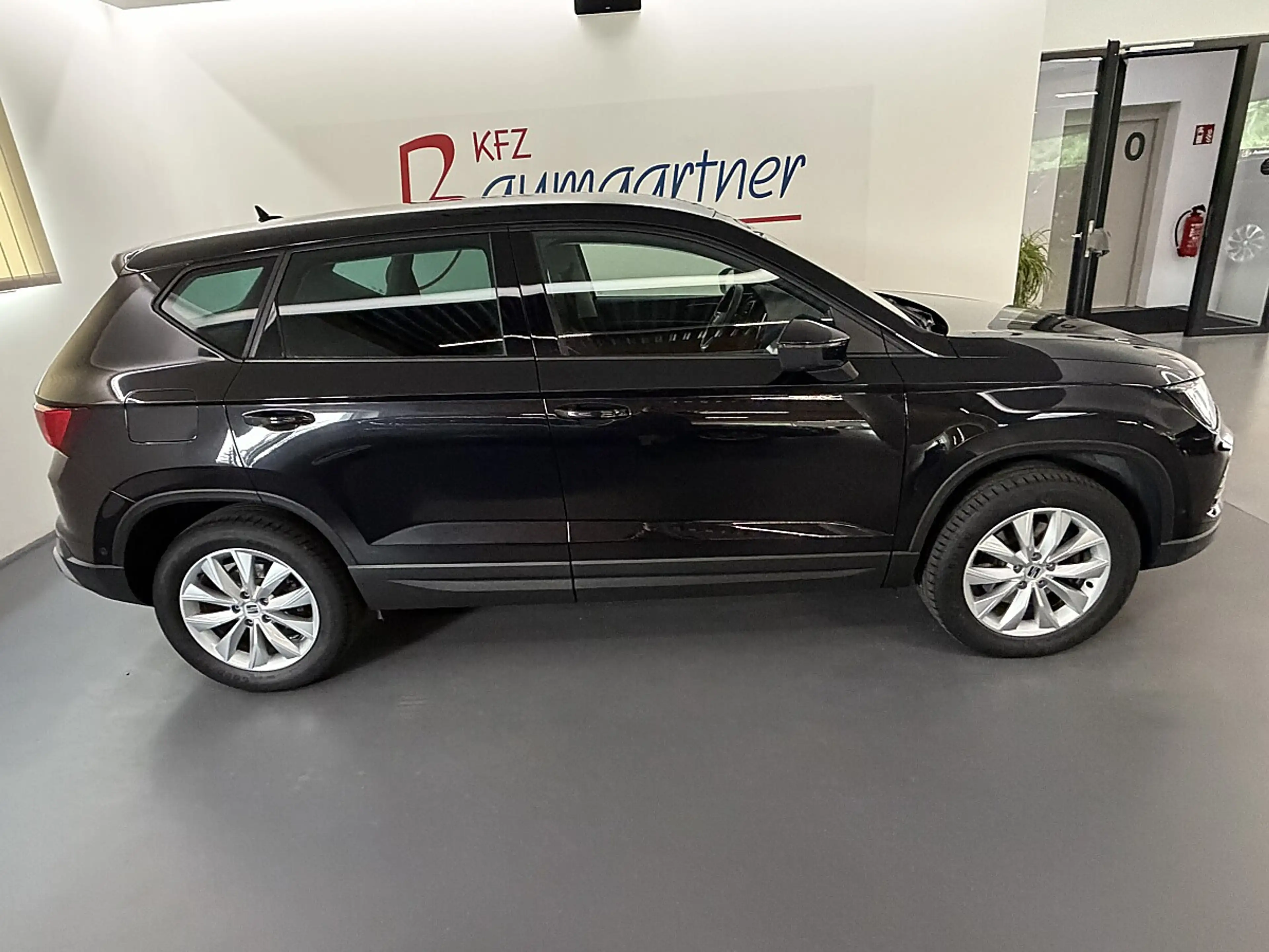 SEAT Ateca 2,0TDI DSG 4Drive Style *ALLRAD*LED*NAVI*Alcant... — photo 3