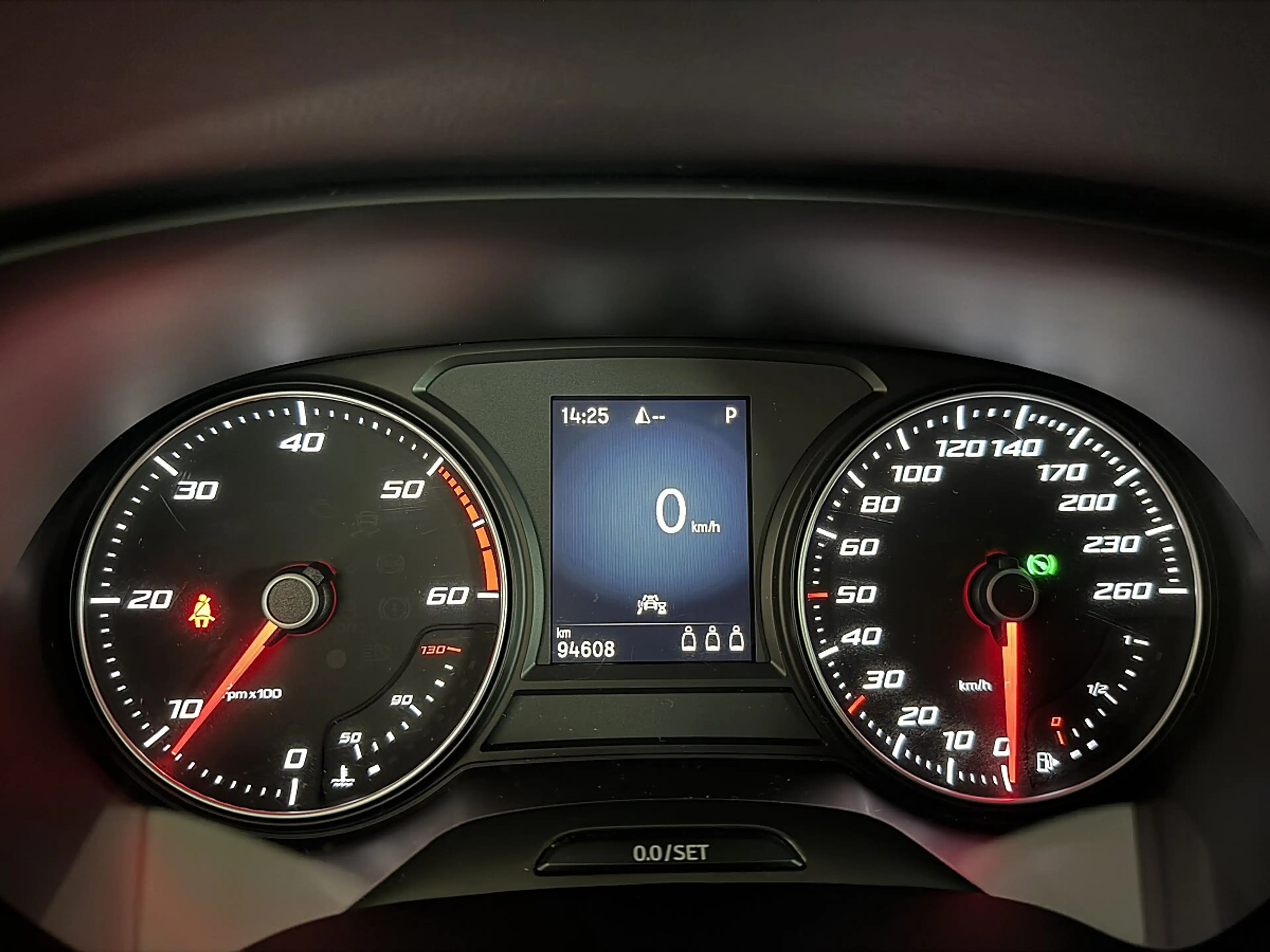 SEAT Ateca 2,0TDI DSG 4Drive Style *ALLRAD*LED*NAVI*Alcant... — photo 6