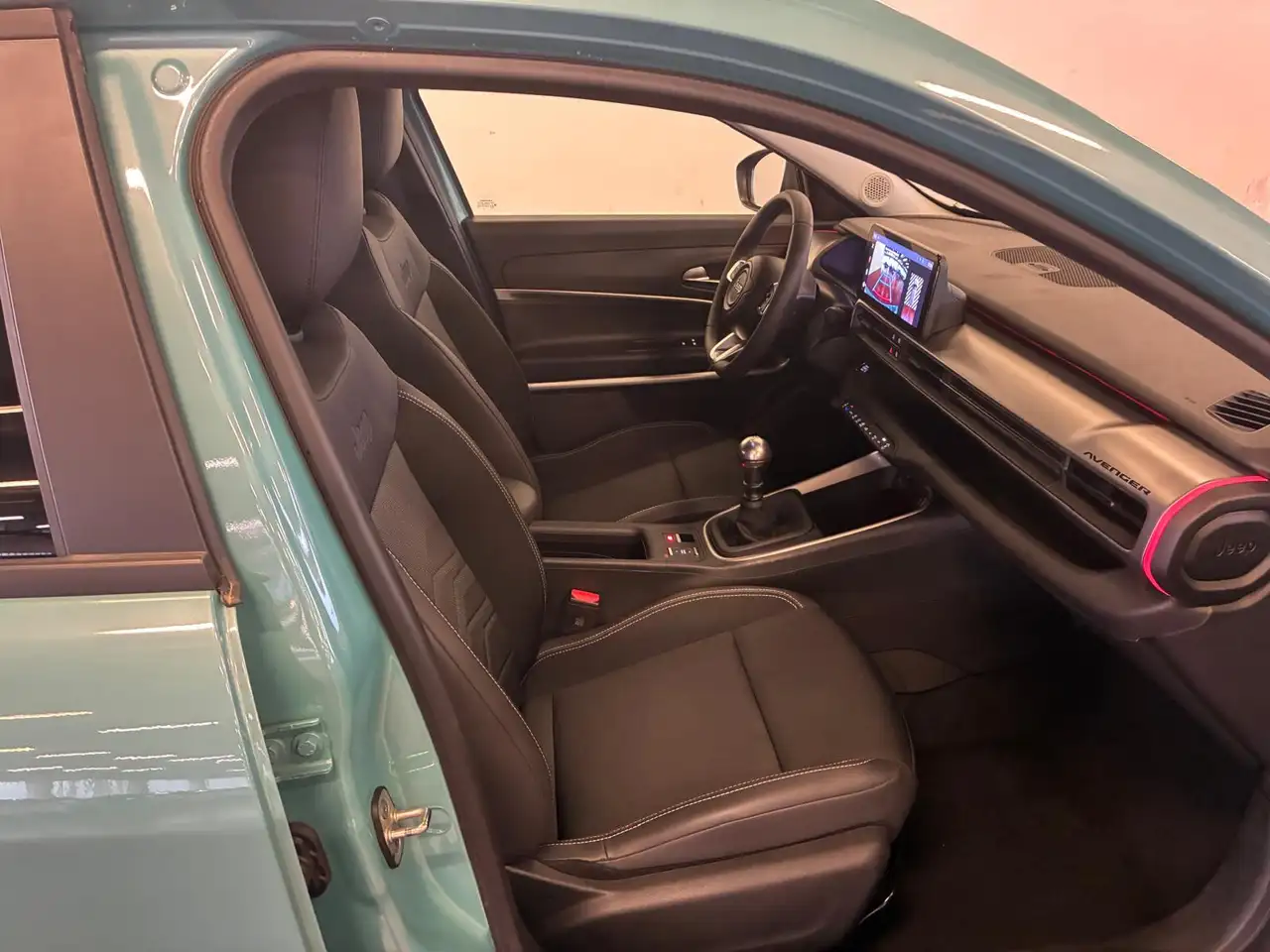 Jeep Avenger 1.2 Turbo Altitude 23