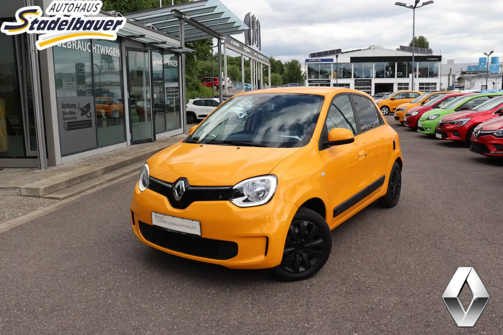 Renault Twingo Limited, DeLuxe Gelb - 1