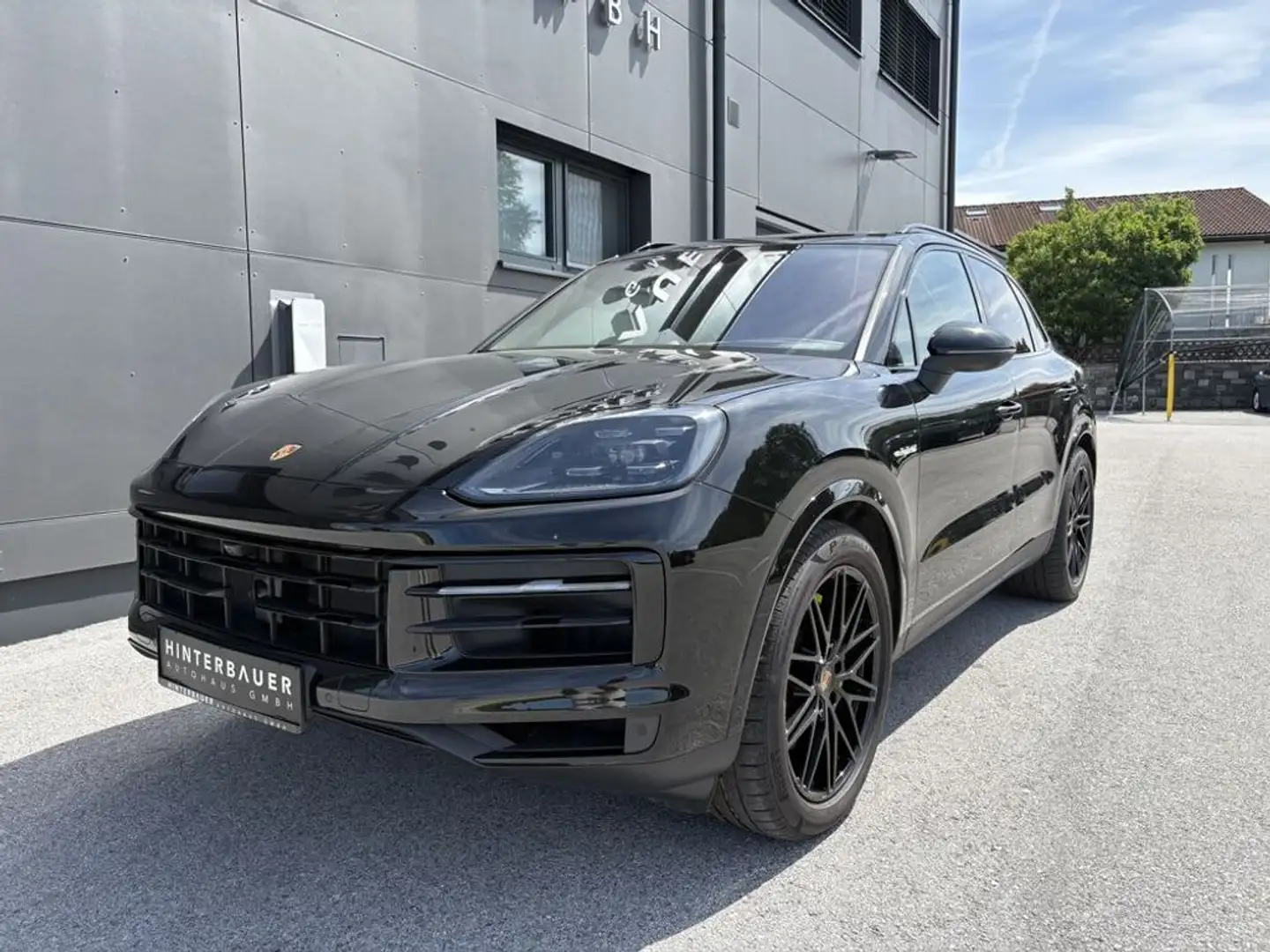 Porsche Cayenne E-Hybrid Schwarz - 2