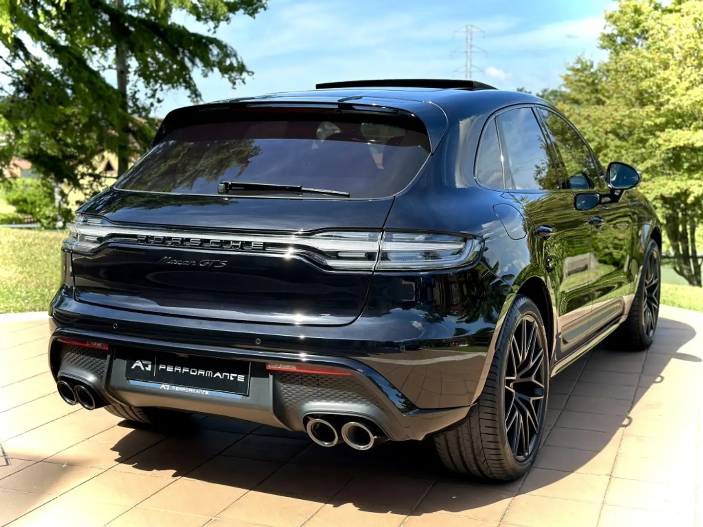 Porsche Macan GTS Aut. Noir - 2