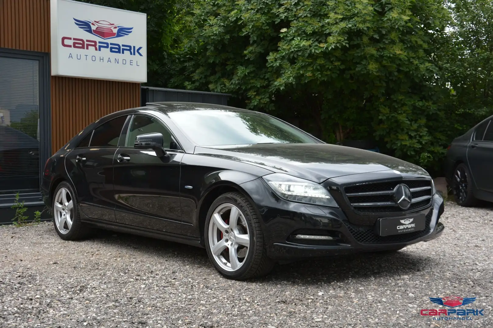 Mercedes-Benz CLS 350 CDI BlueEfficiency 4MATIC Aut. DPF Schwarz - 1