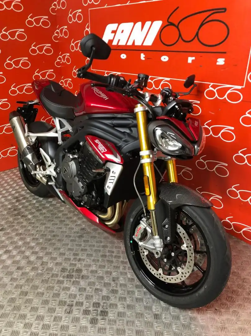 Triumph Speed Triple 1200 RS - Rosso - 2