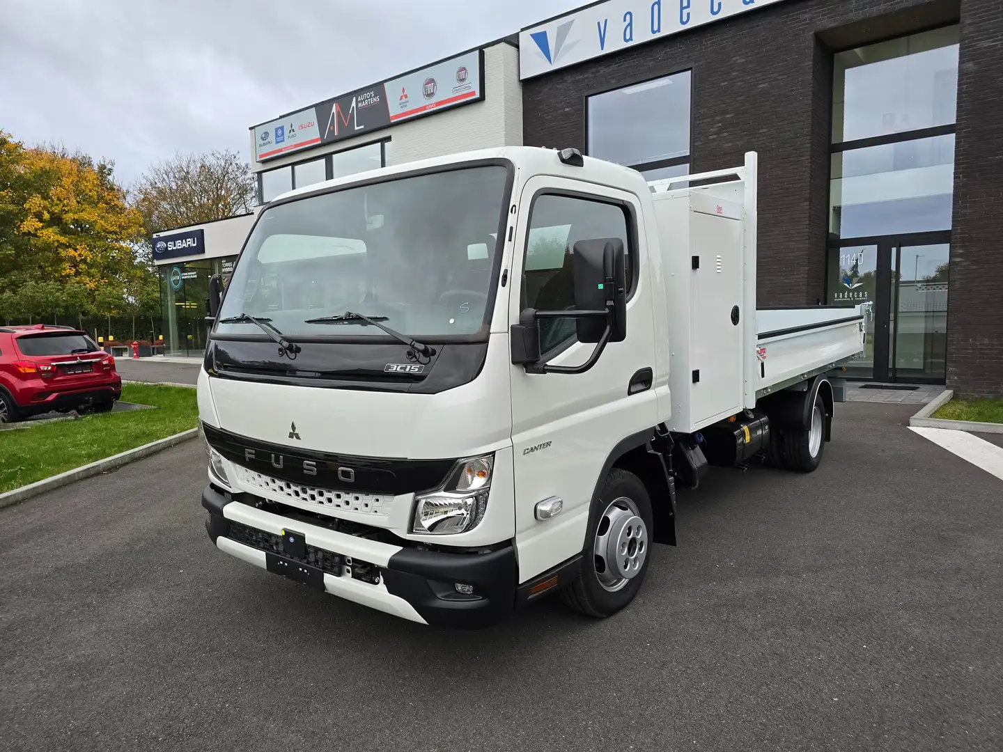 Mitsubishi Canter Canter 3C15 3400 Kipper Toolbox Blanc - 1