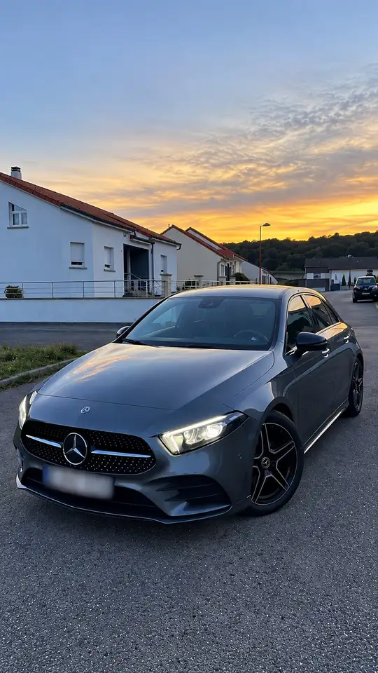 Mercedes-Benz A 180