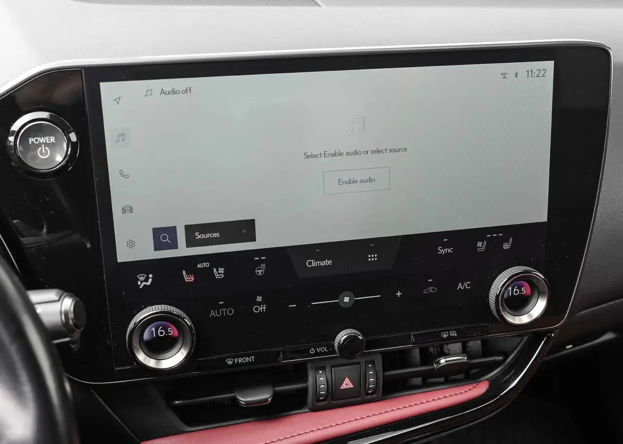 Lexus NX снимка Lexus NX