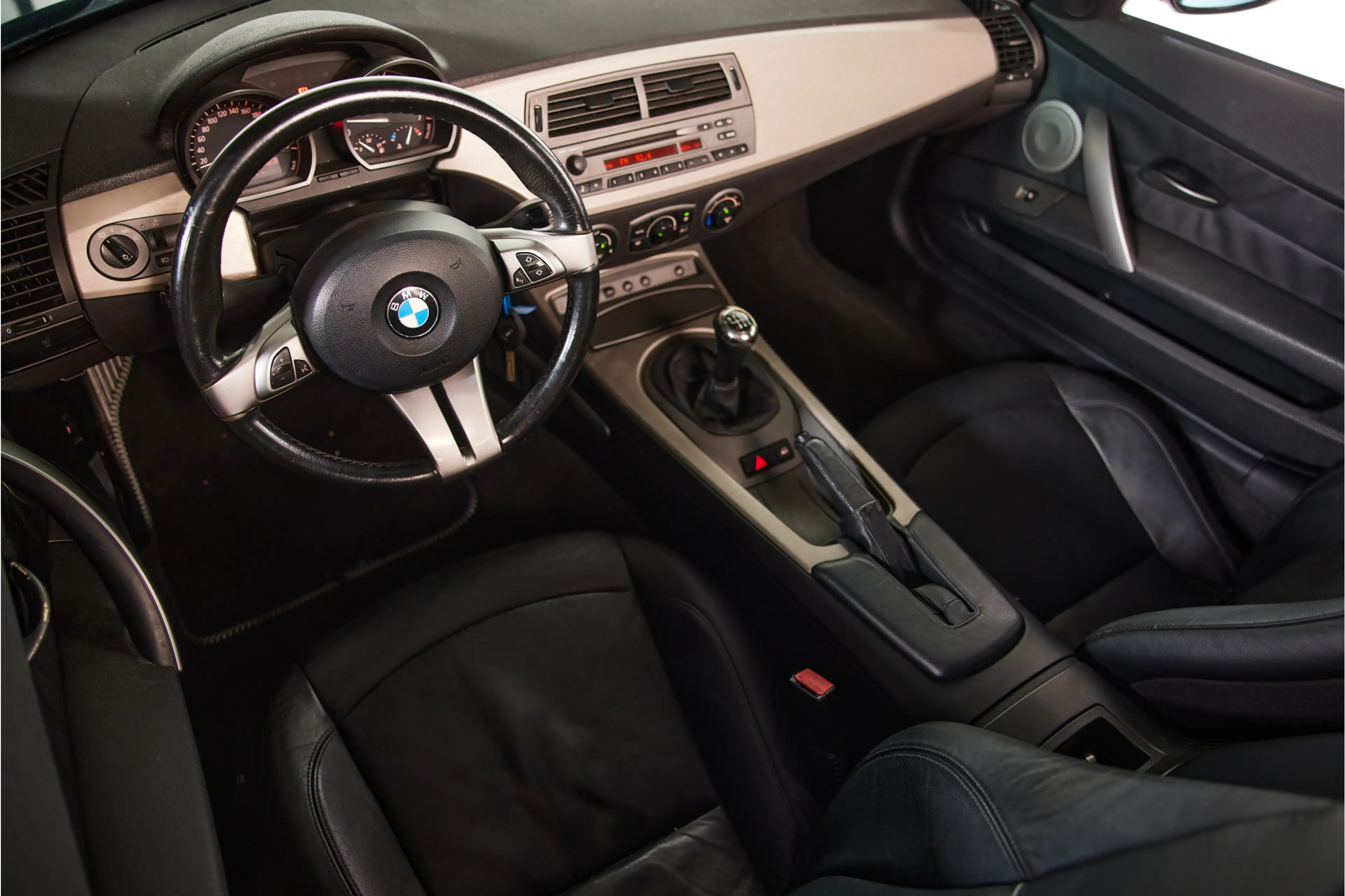 BMW Z4 Roadster 2.2i | Leder | Elek. kap | Xenon | Stl. v — photo 18