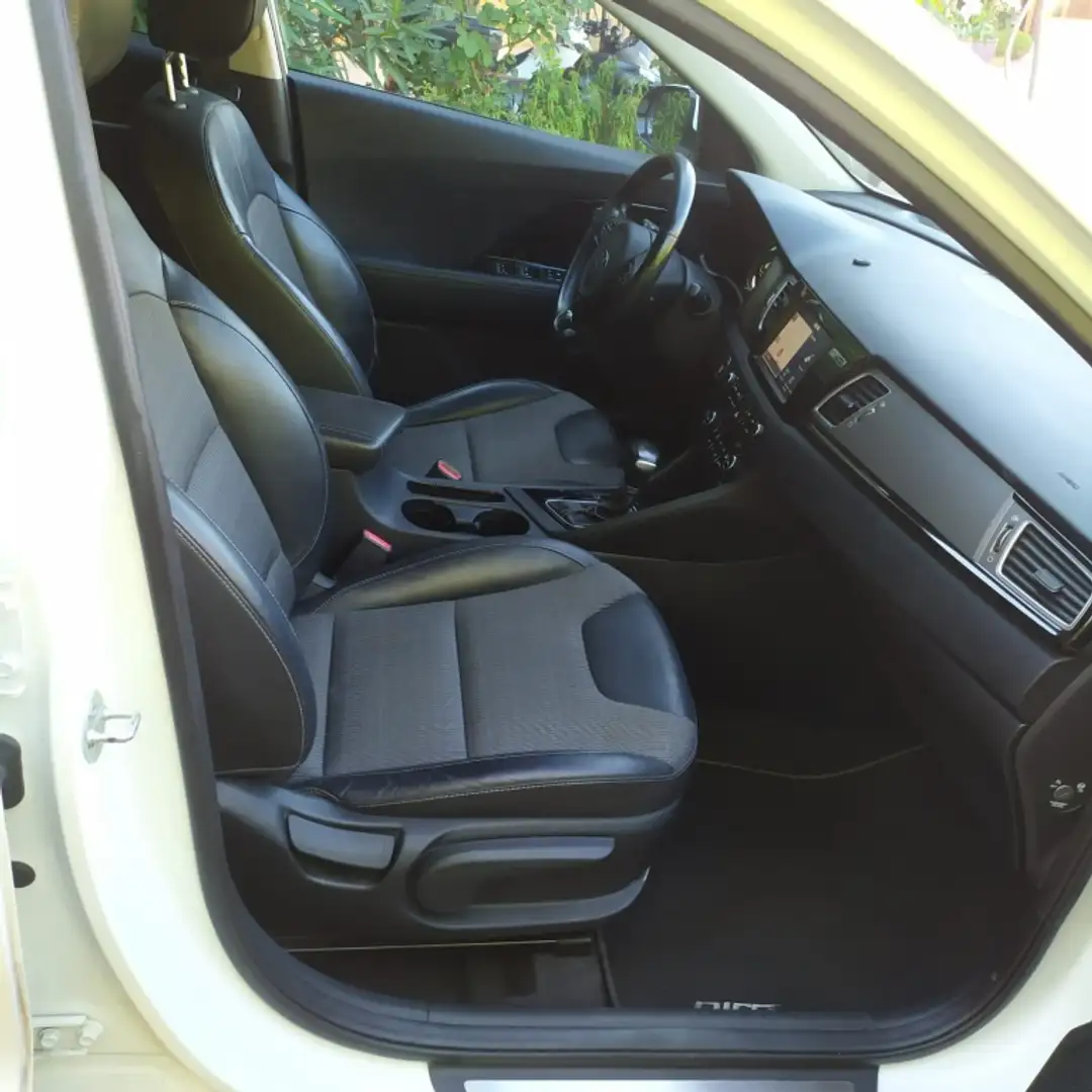 Kia Niro 1.6 HEV Drive Alb - 2