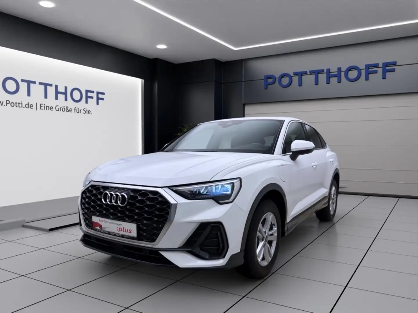 Audi Q3 Sportback 45 TFSIe NAVI KAMERA SITZHZG VIRTUAL Weiß - 1
