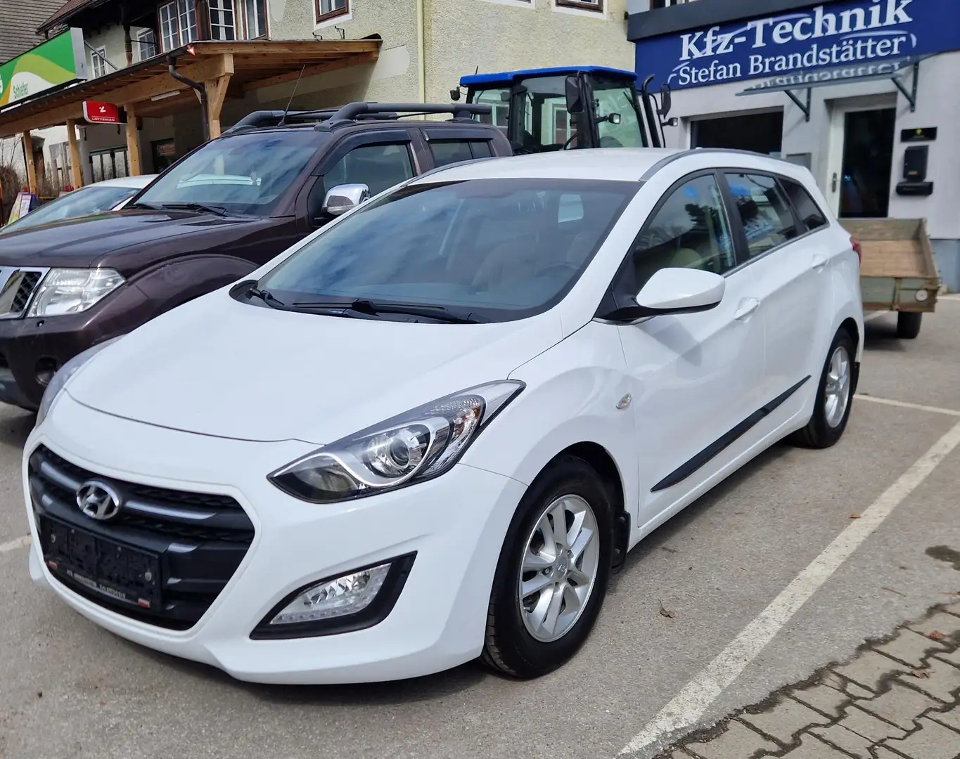 Hyundai i30 Classic Weiß - 1