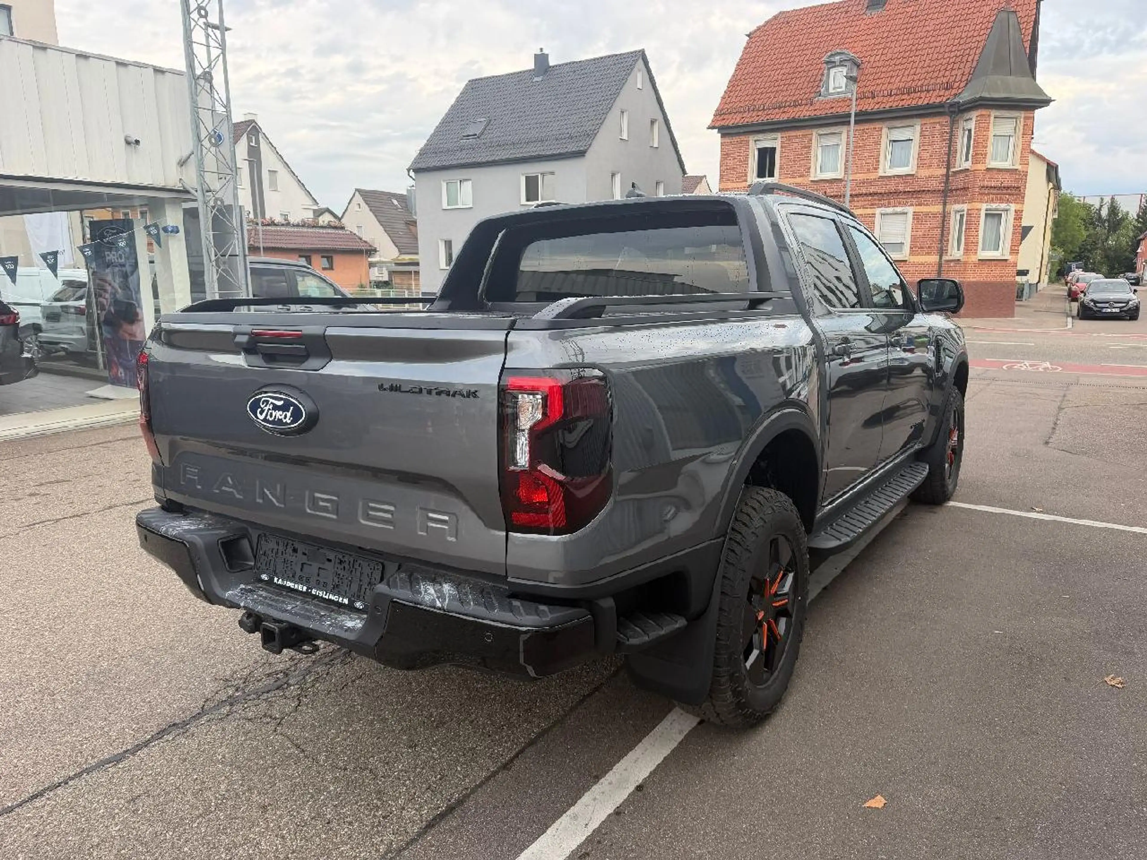 Ford Ranger Plug-in-Hybrid Wildtrak e-4WD Doppelkabine — photo 4