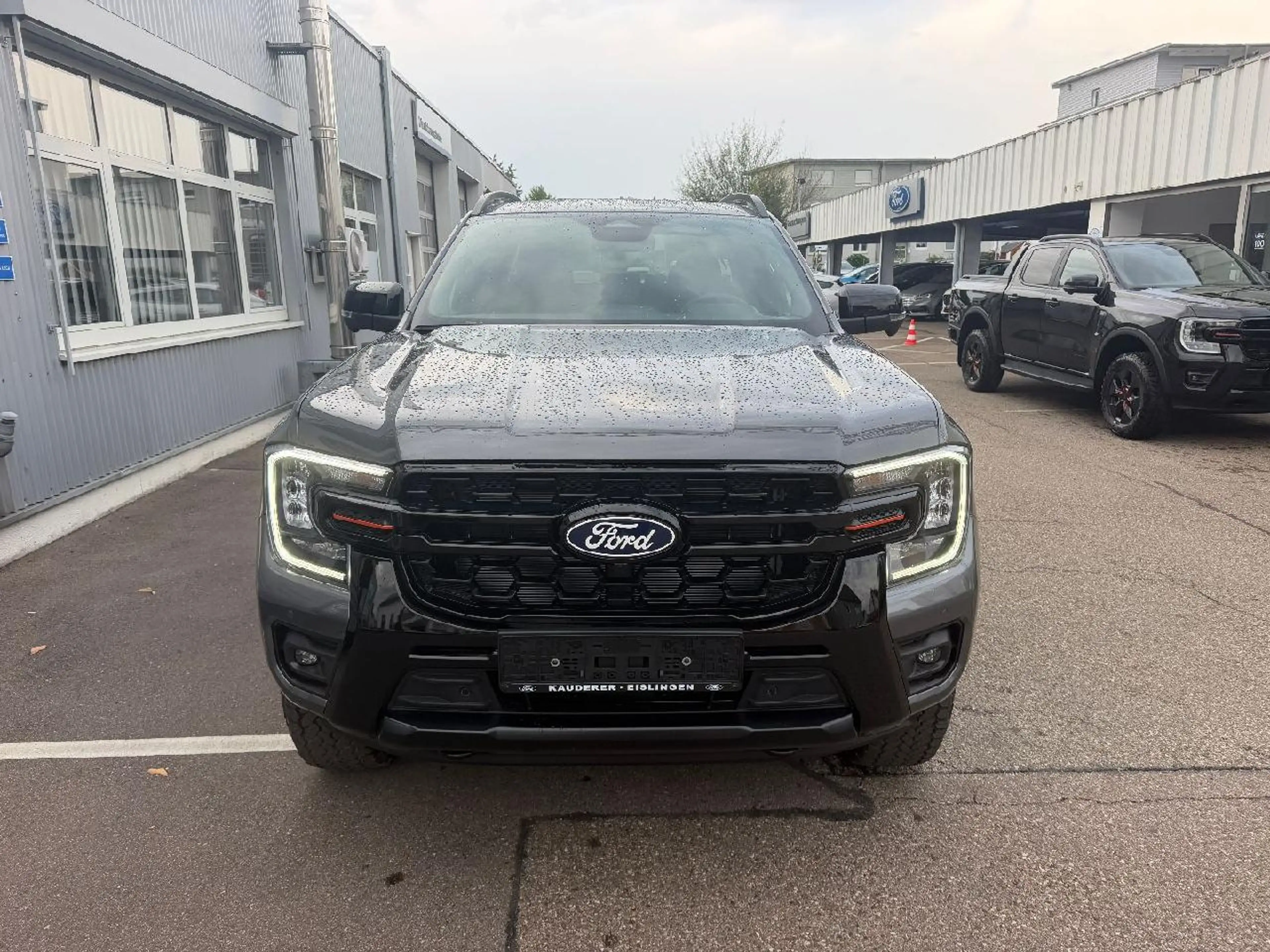 Ford Ranger Plug-in-Hybrid Wildtrak e-4WD Doppelkabine — photo 2