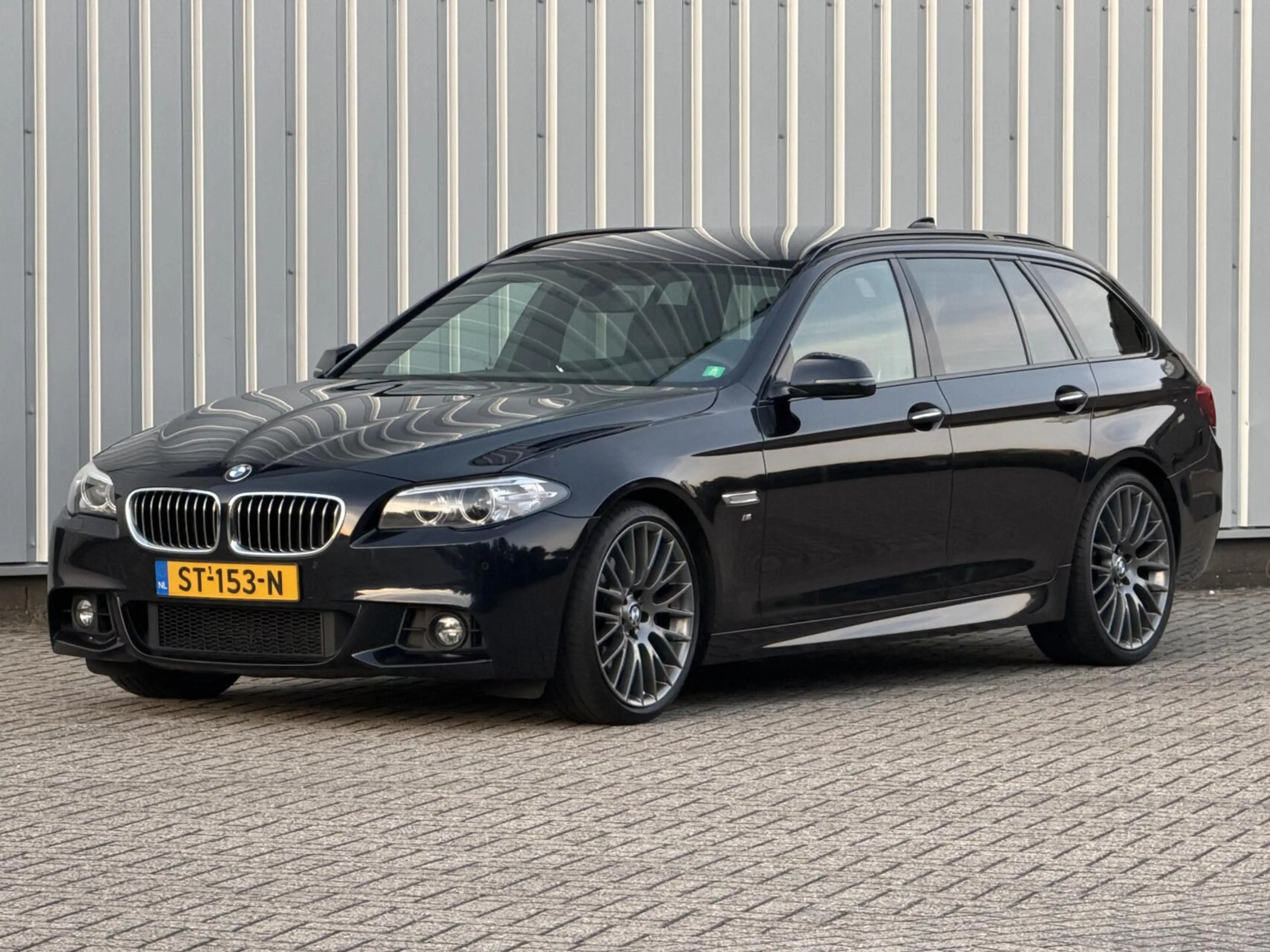 BMW 535 5-serie Touring 535i M Sport Edition High Executiv