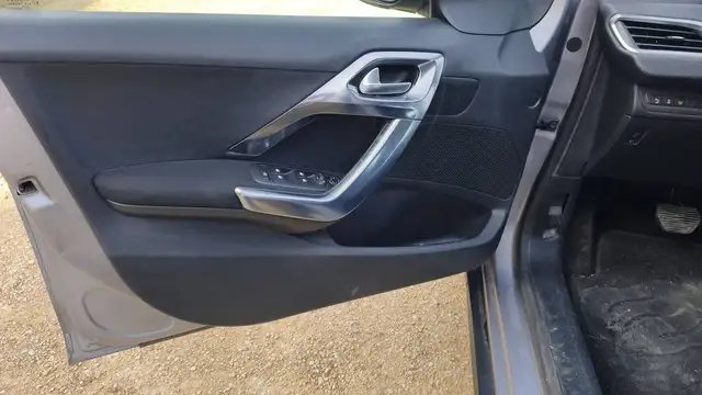 Peugeot 2008 view 7