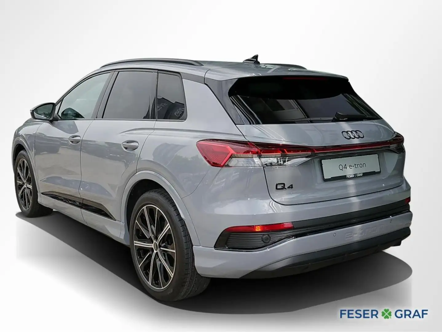Audi Q4 e-tron Q4 45 e-tron S line AHK Matrix Navi Grau - 2