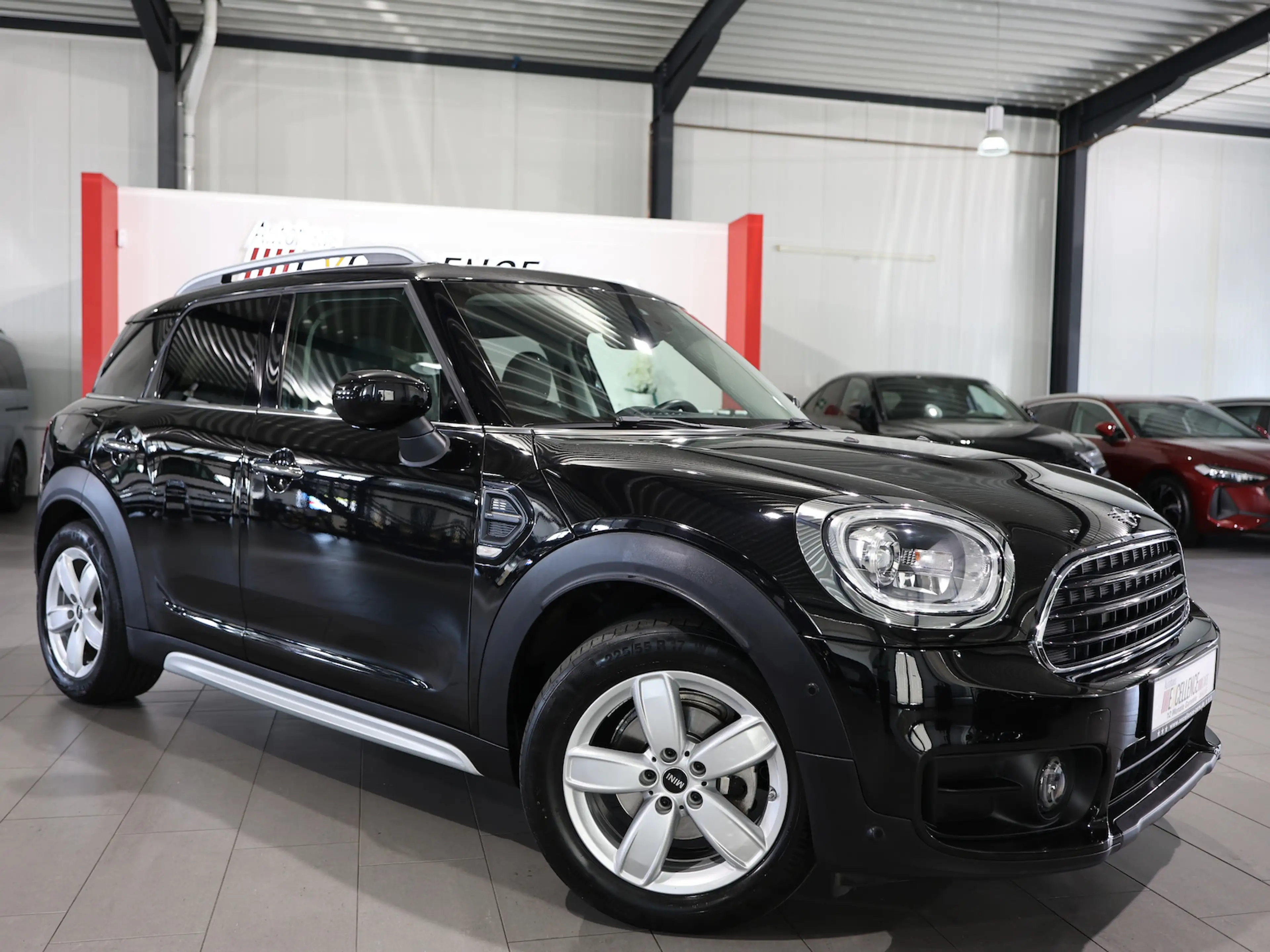 MINI One Countryman CHILLI II EXCITEMENT / LED, LEDER — photo 3