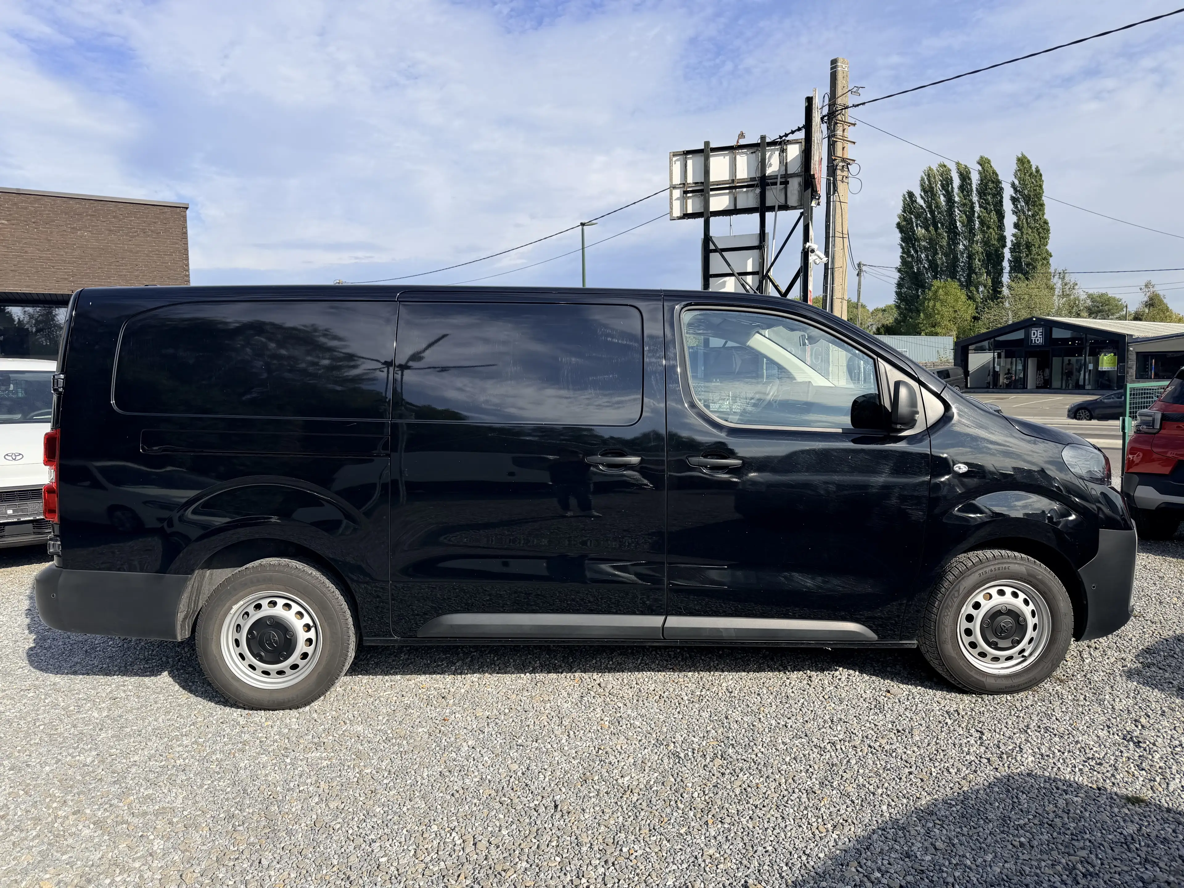 Toyota Proace 2.0 D-4D (L2) 8 ANS GARANTIE TOYOTA — photo 4