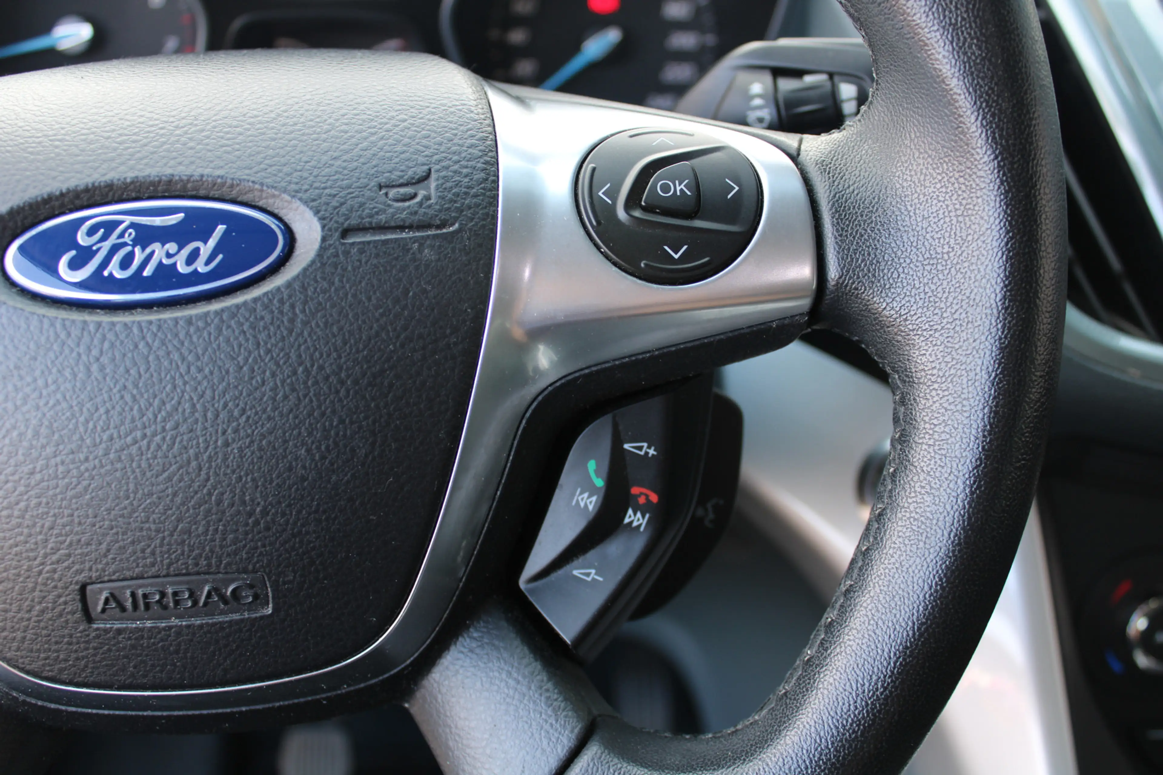 Ford C-Max 1.6 Titanium clima trekh. Pdc — photo 22